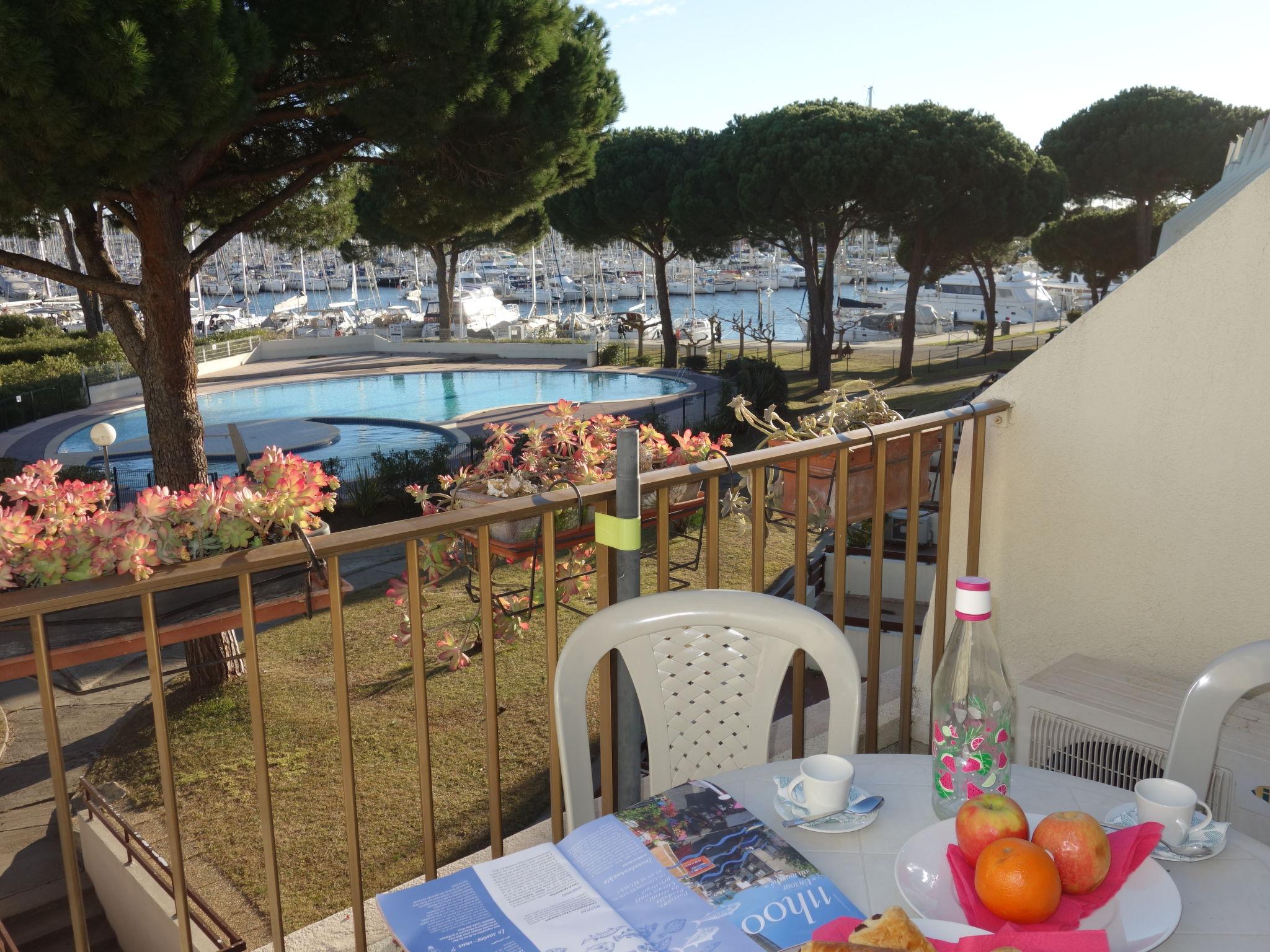 Photo 1 - Appartement de 1 chambre à Le Grau-du-Roi avec piscine et vues à la mer