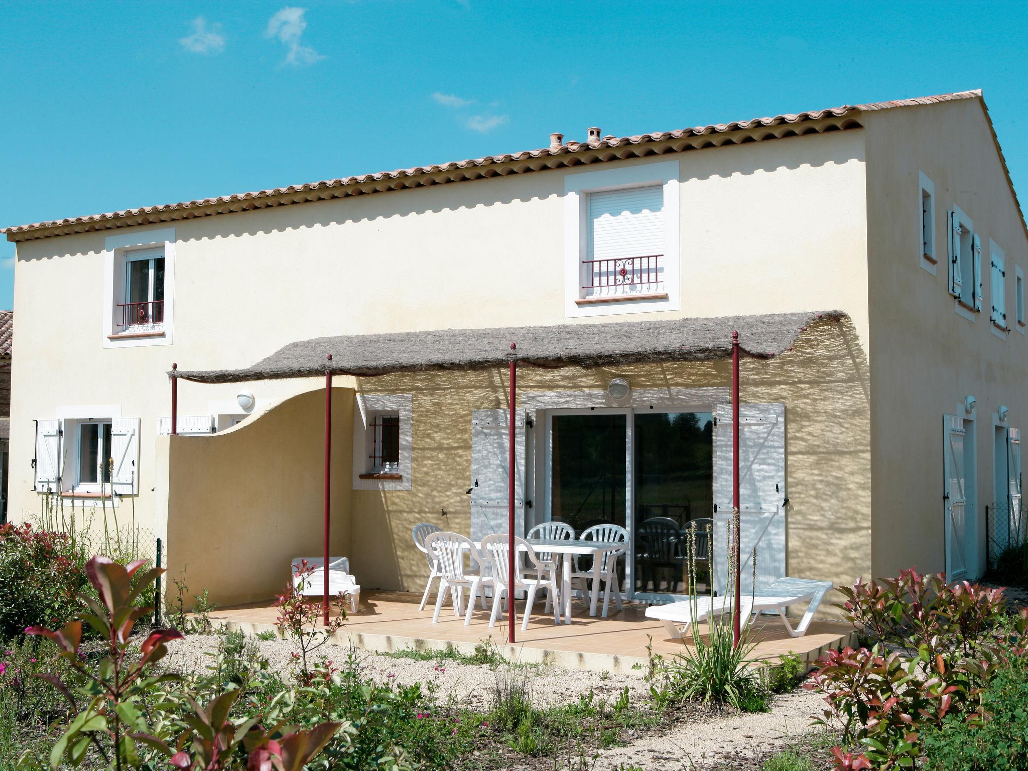 Foto 12 - Casa con 3 camere da letto a Tourrettes con piscina e terrazza