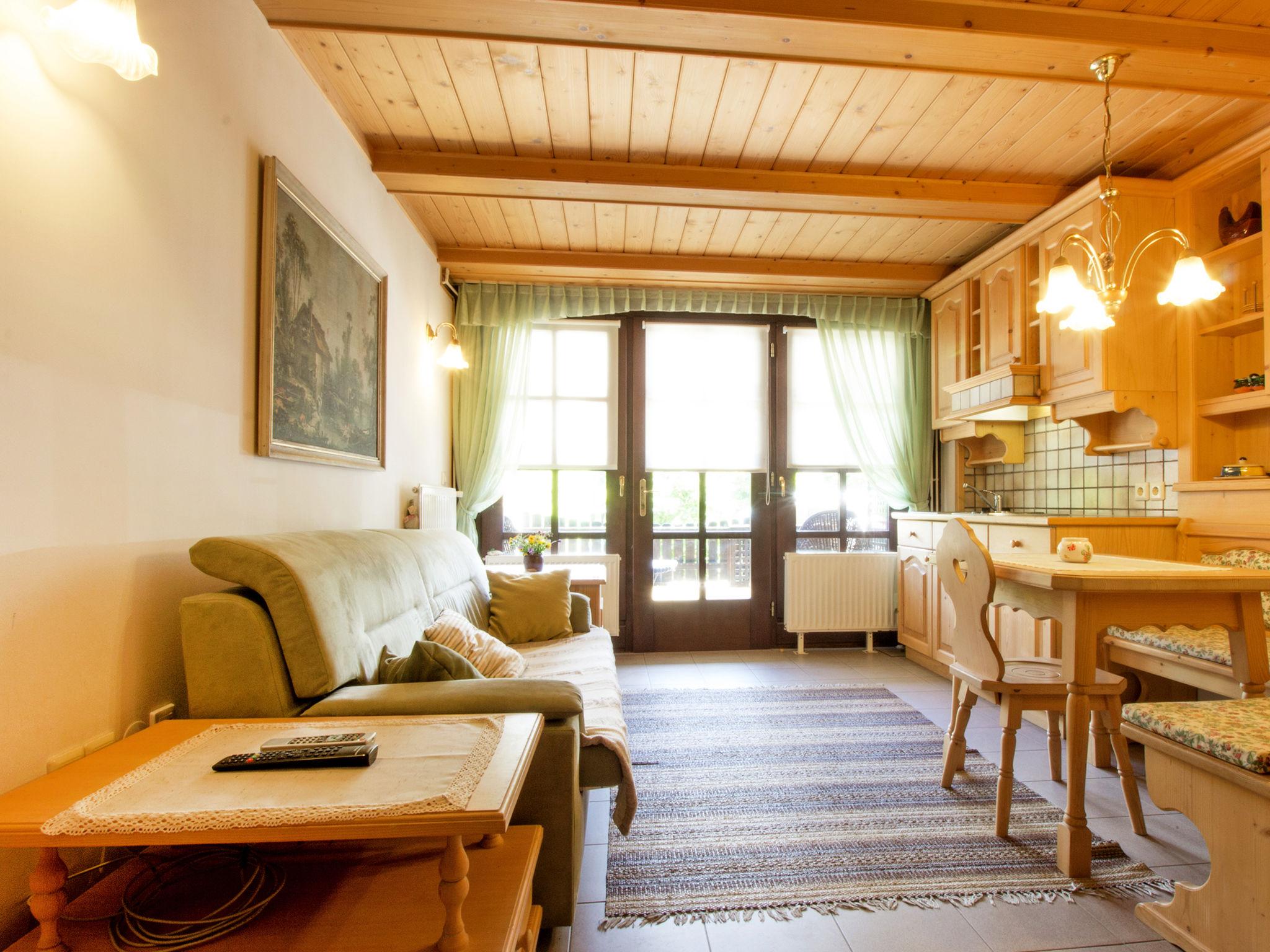 Photo 9 - Appartement de 1 chambre à Bled avec jardin et terrasse