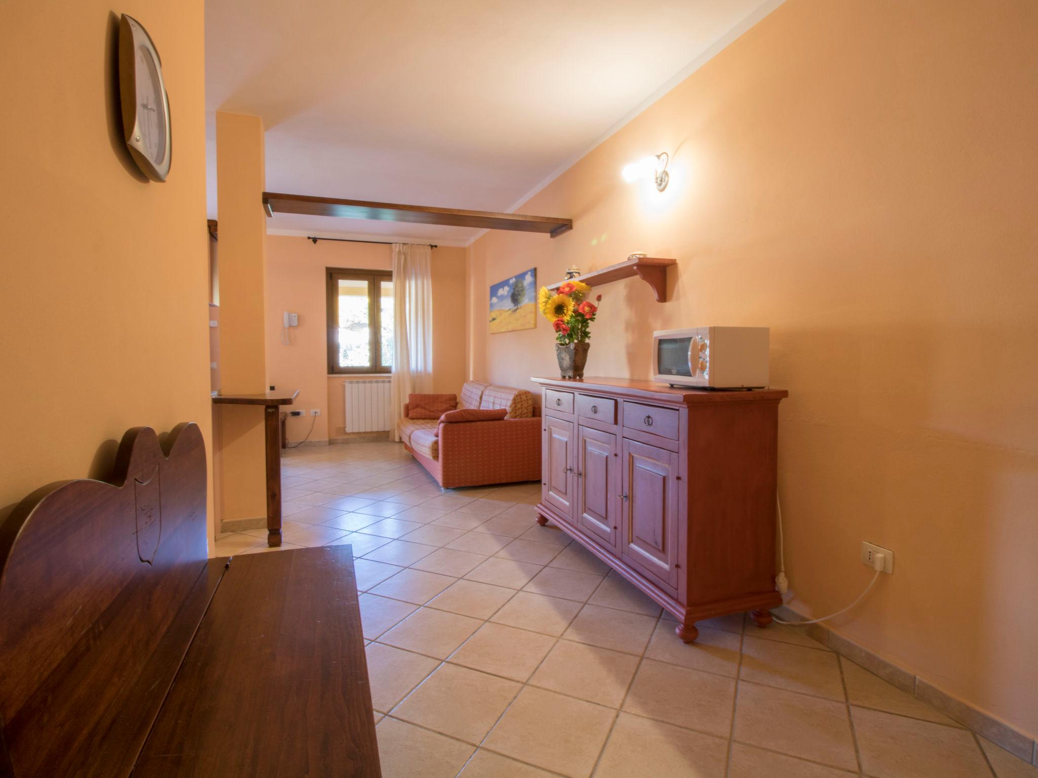 Photo 6 - 2 bedroom Apartment in Sorano with swimming pool and garden