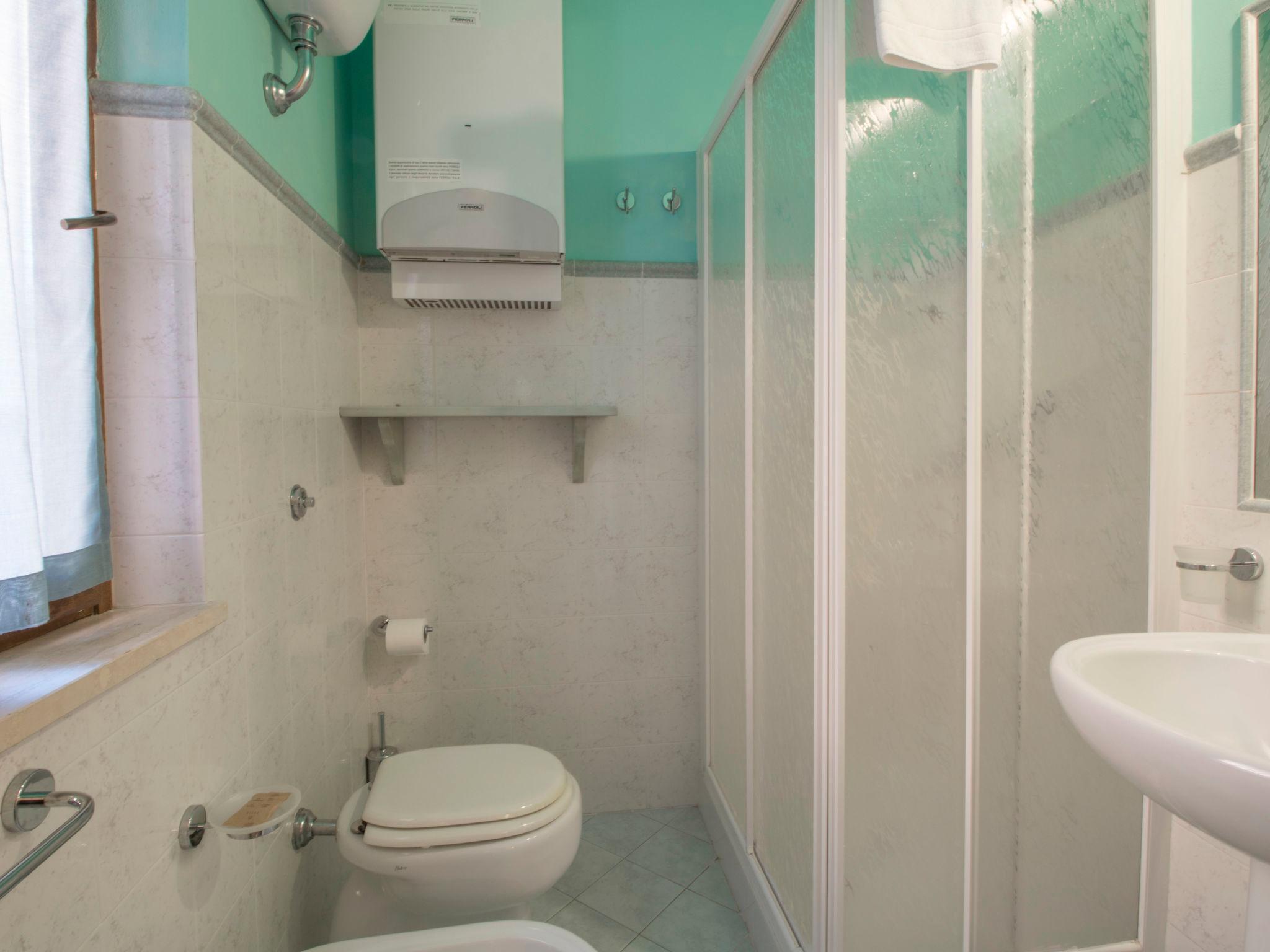 Foto 15 - Apartment mit 2 Schlafzimmern in Sorano mit schwimmbad und garten
