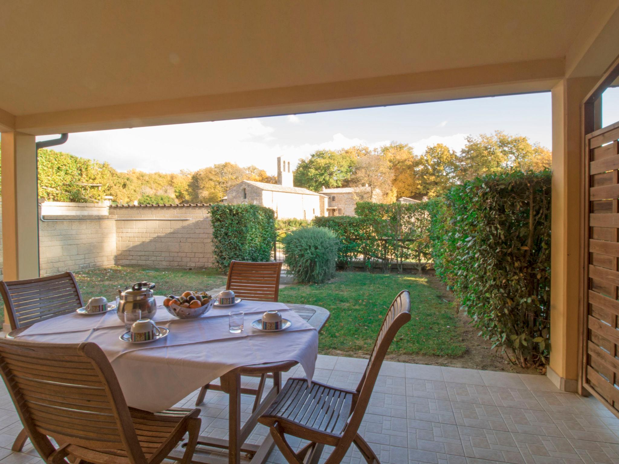 Photo 17 - 2 bedroom Apartment in Sorano with swimming pool and garden