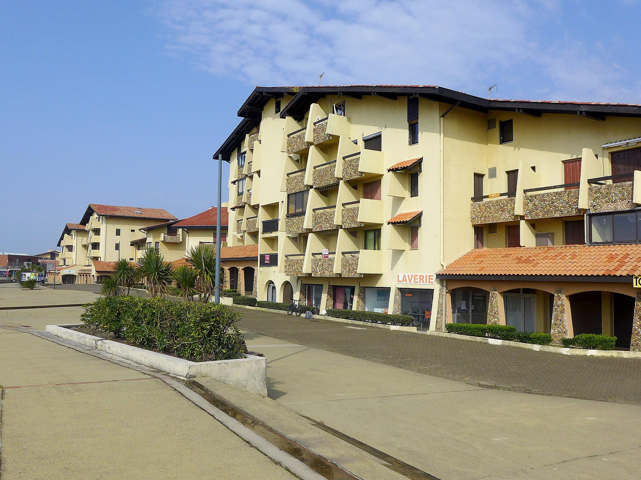 Foto 5 - Apartamento de 1 habitación en Seignosse con vistas al mar