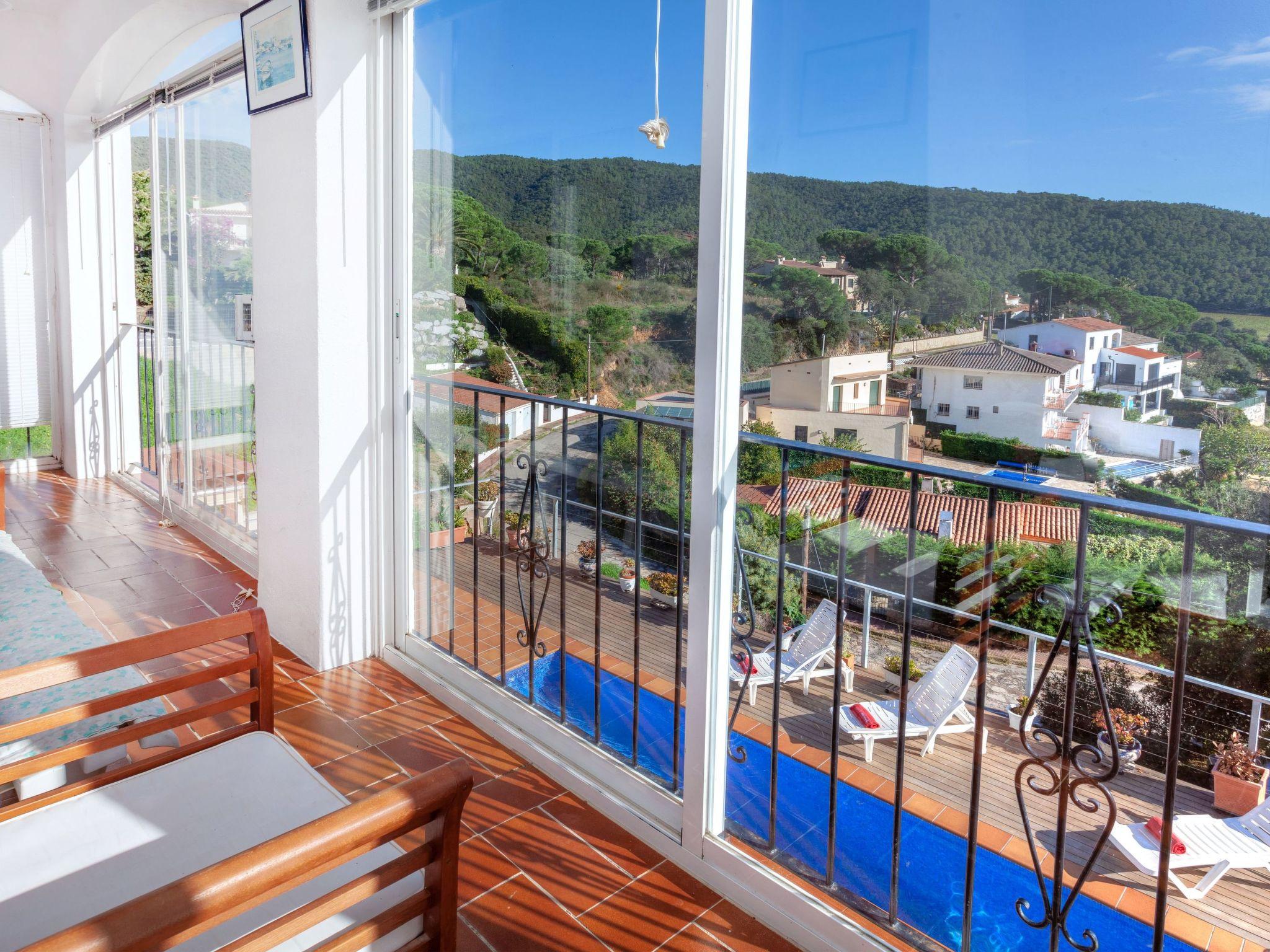 Photo 3 - Maison de 4 chambres à Calonge i Sant Antoni avec piscine privée et vues à la mer