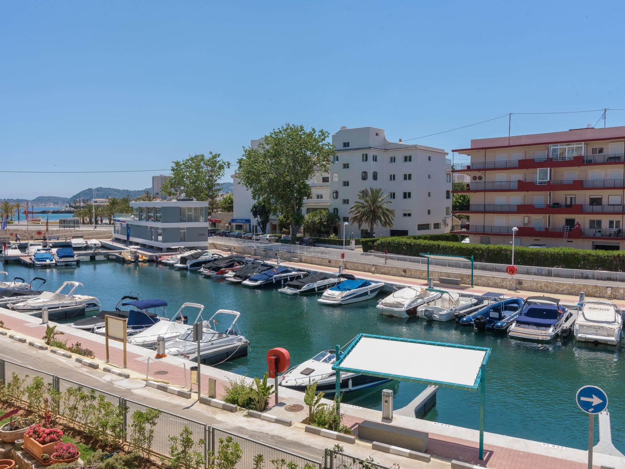 Foto 4 - Appartamento con 2 camere da letto a Jávea con piscina e vista mare