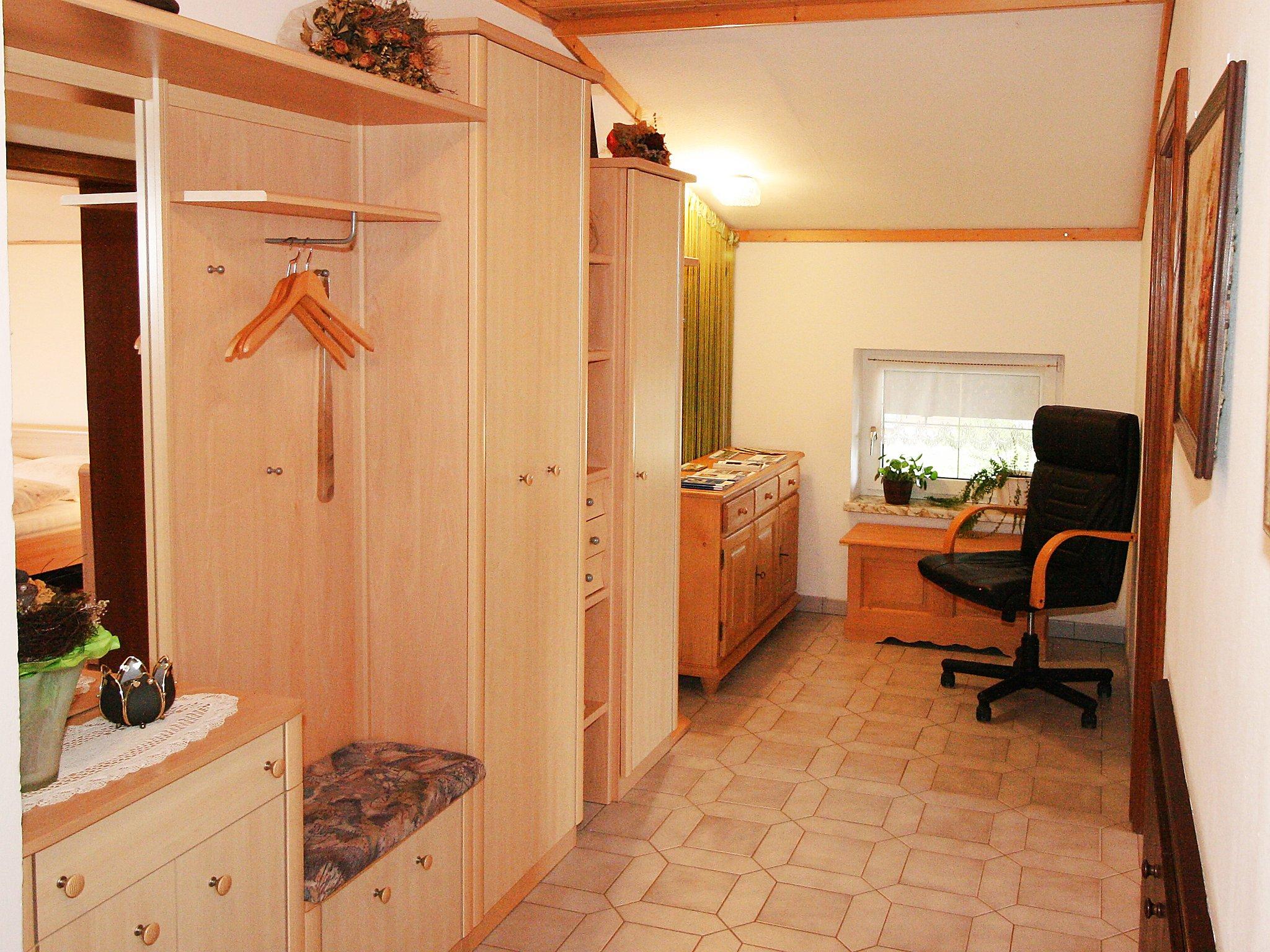 Photo 3 - Appartement de 2 chambres à Kirchberg bei Mattighofen avec vues sur la montagne