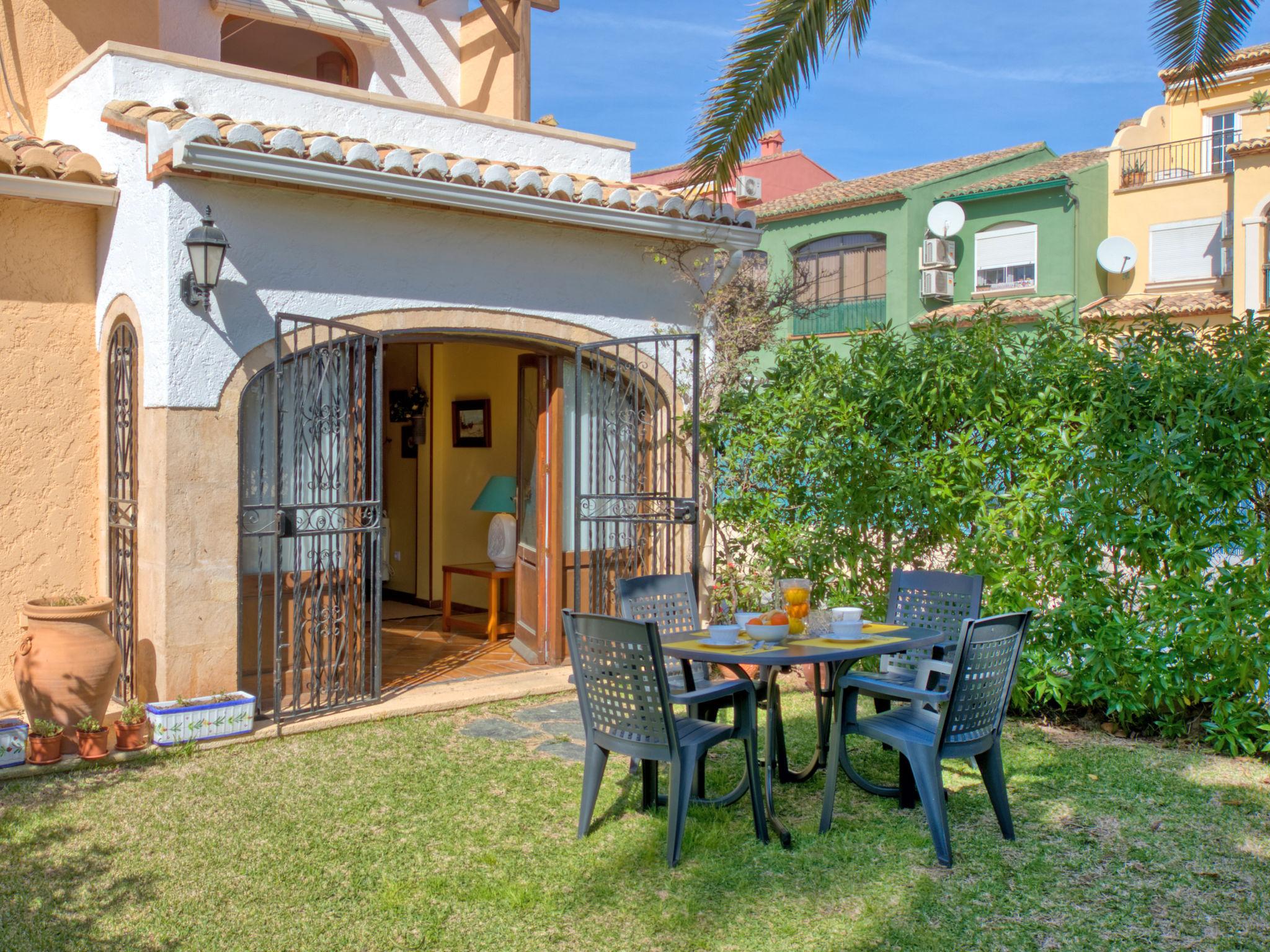 Foto 4 - Casa con 3 camere da letto a Jávea con piscina e giardino