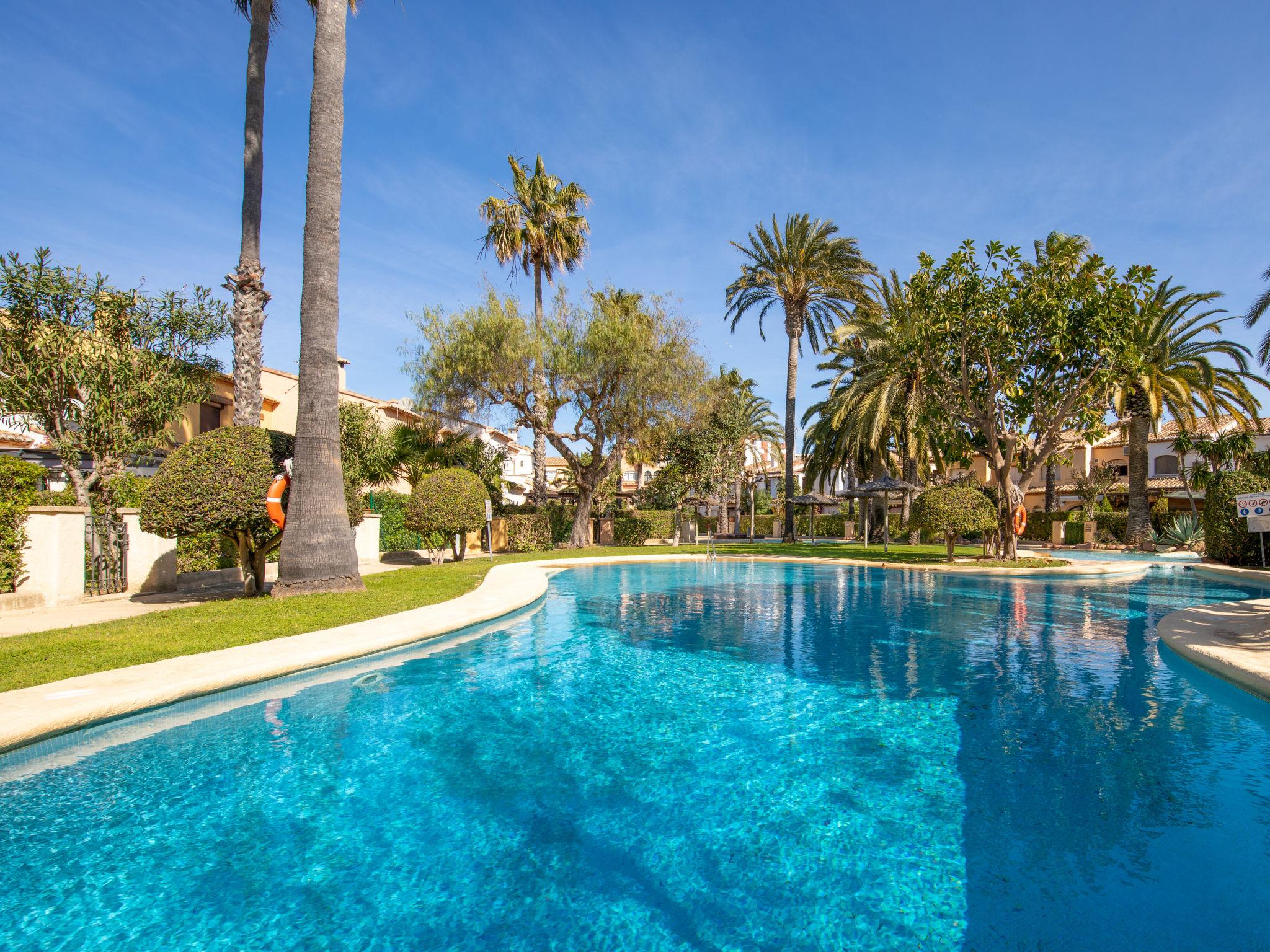 Foto 2 - Casa con 3 camere da letto a Jávea con piscina e giardino