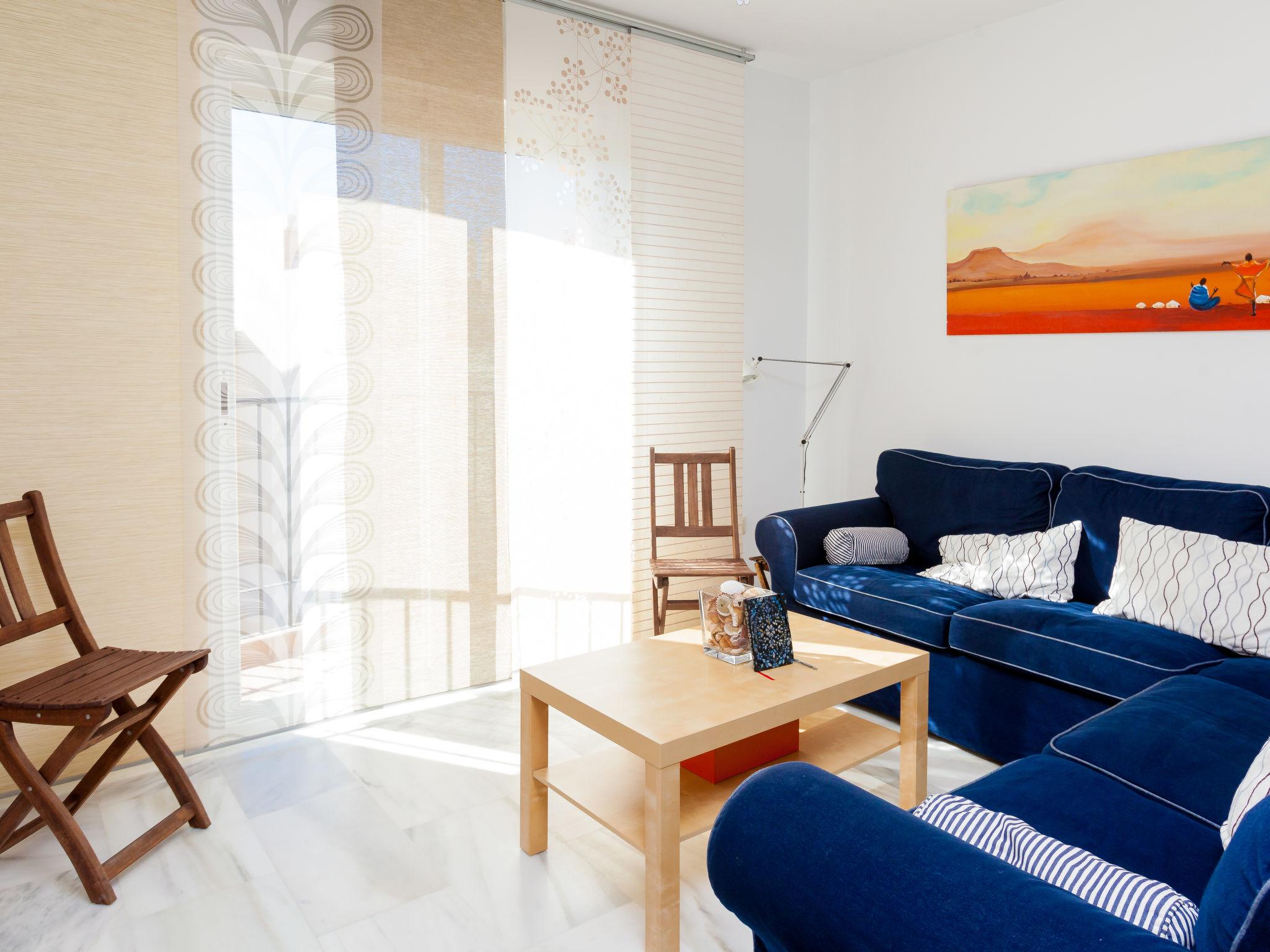 Photo 6 - 2 bedroom Apartment in Rincón de la Victoria with terrace and sea view