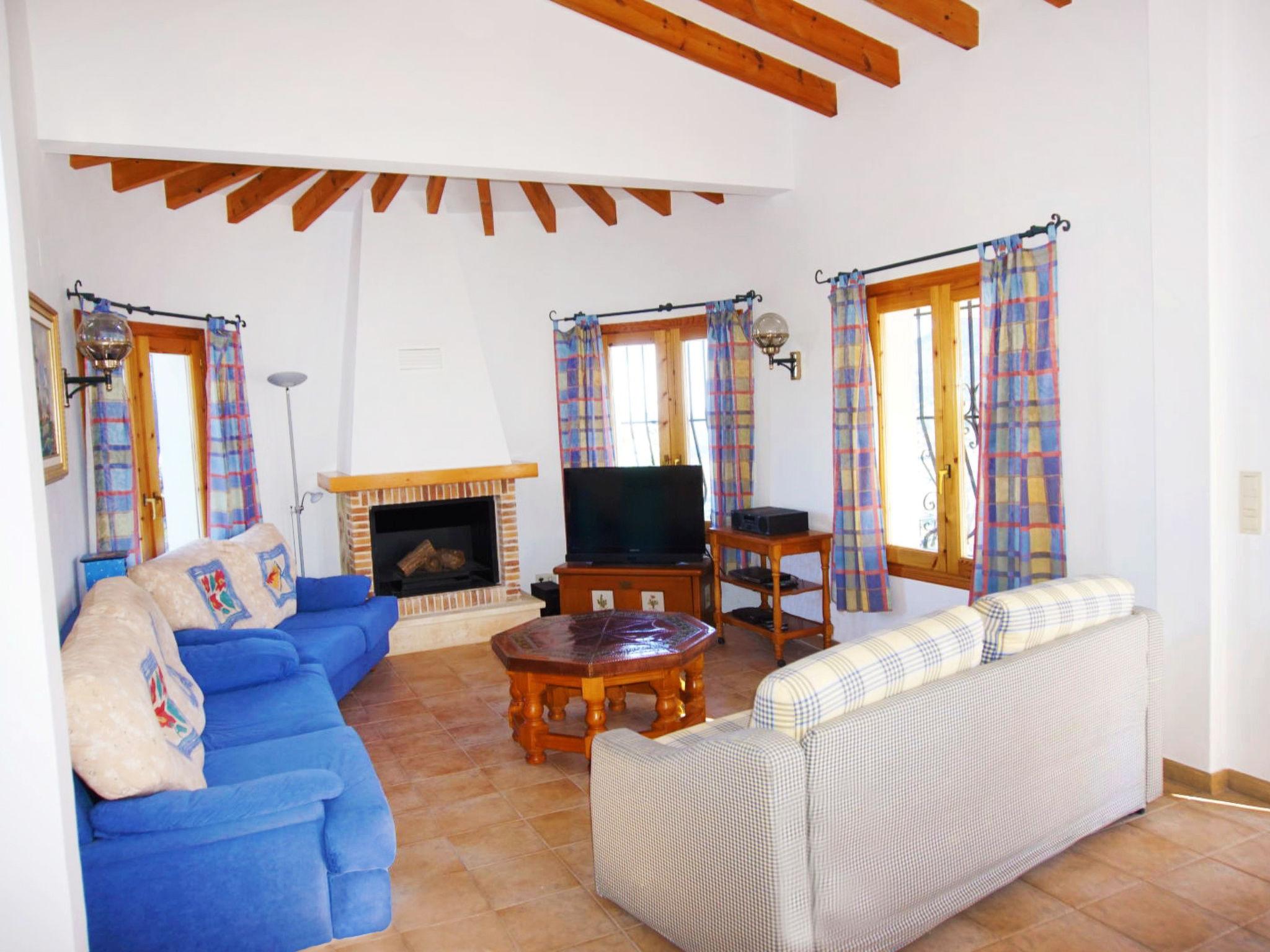 Photo 4 - 3 bedroom House in Dénia with private pool and sea view