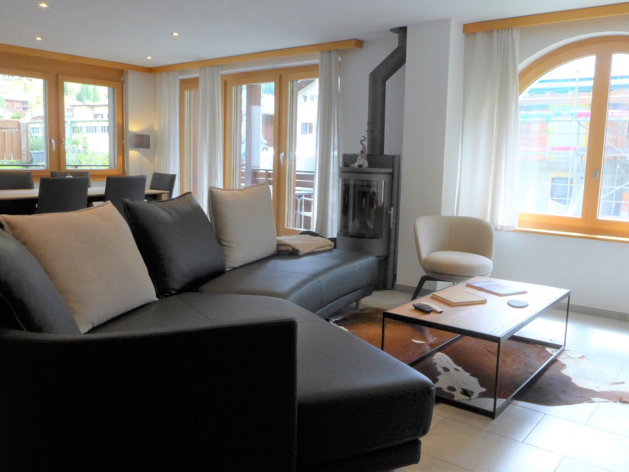 Photo 10 - 3 bedroom Apartment in Zermatt with mountain view