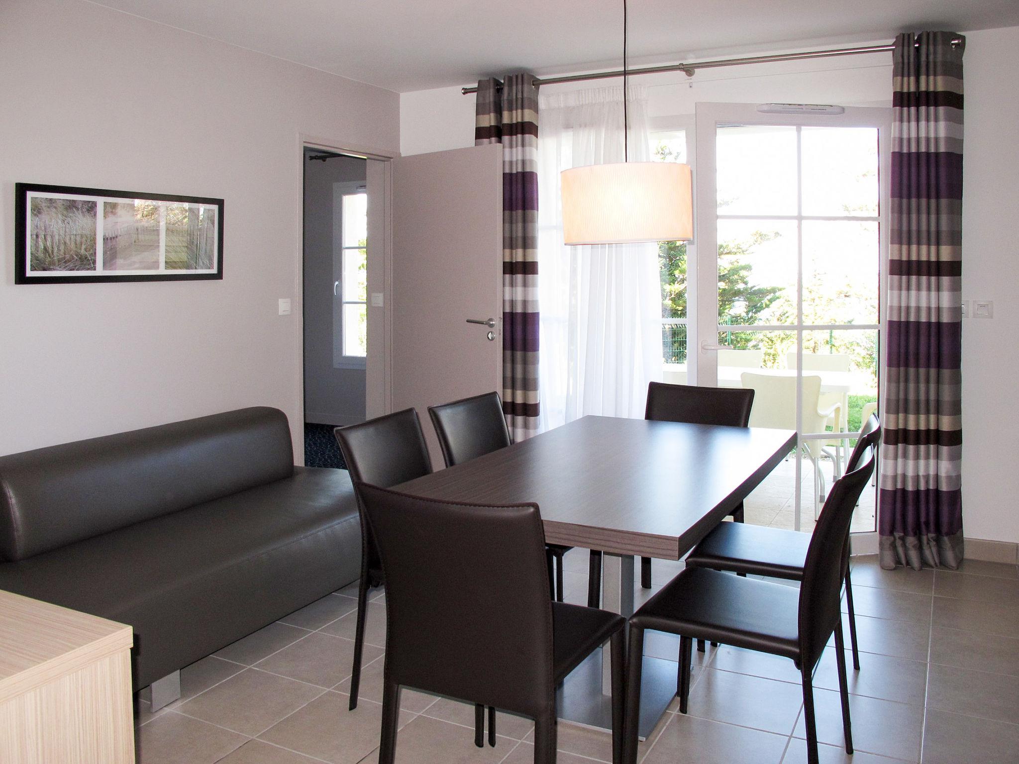 Photo 3 - 3 bedroom Apartment in Pléneuf-Val-André with swimming pool and terrace