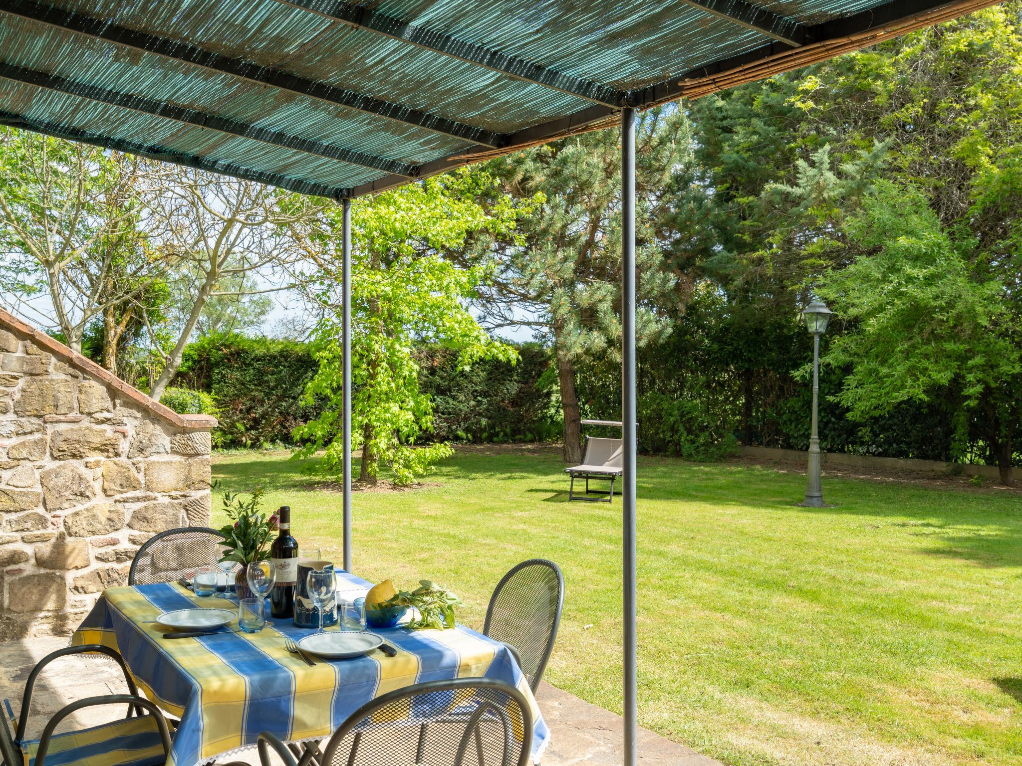 Photo 3 - Maison de 2 chambres à Civitella in Val di Chiana avec piscine et jardin