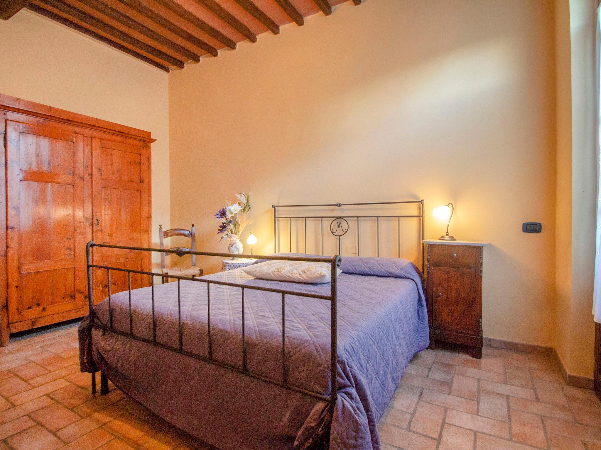 Photo 31 - 6 bedroom House in Castellina in Chianti with private pool and garden