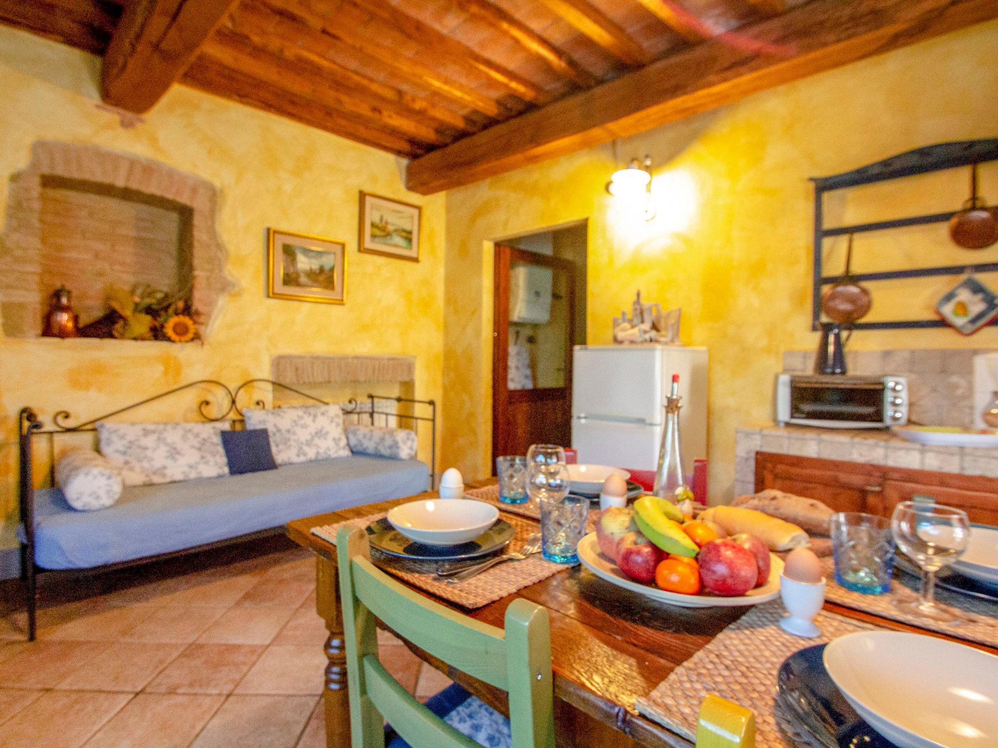 Foto 44 - Haus mit 6 Schlafzimmern in Castellina in Chianti mit privater pool und garten