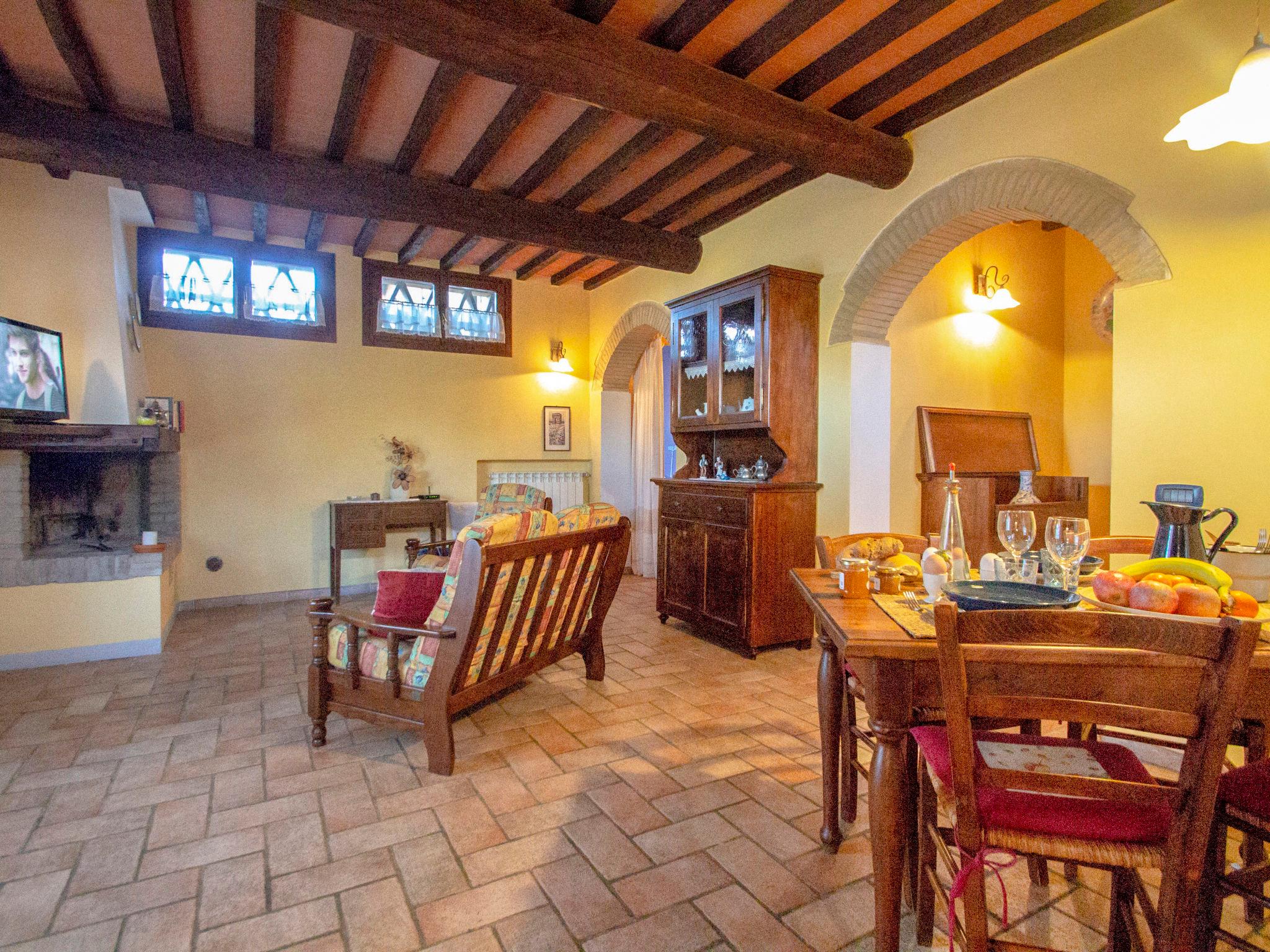 Photo 9 - 6 bedroom House in Castellina in Chianti with private pool and garden