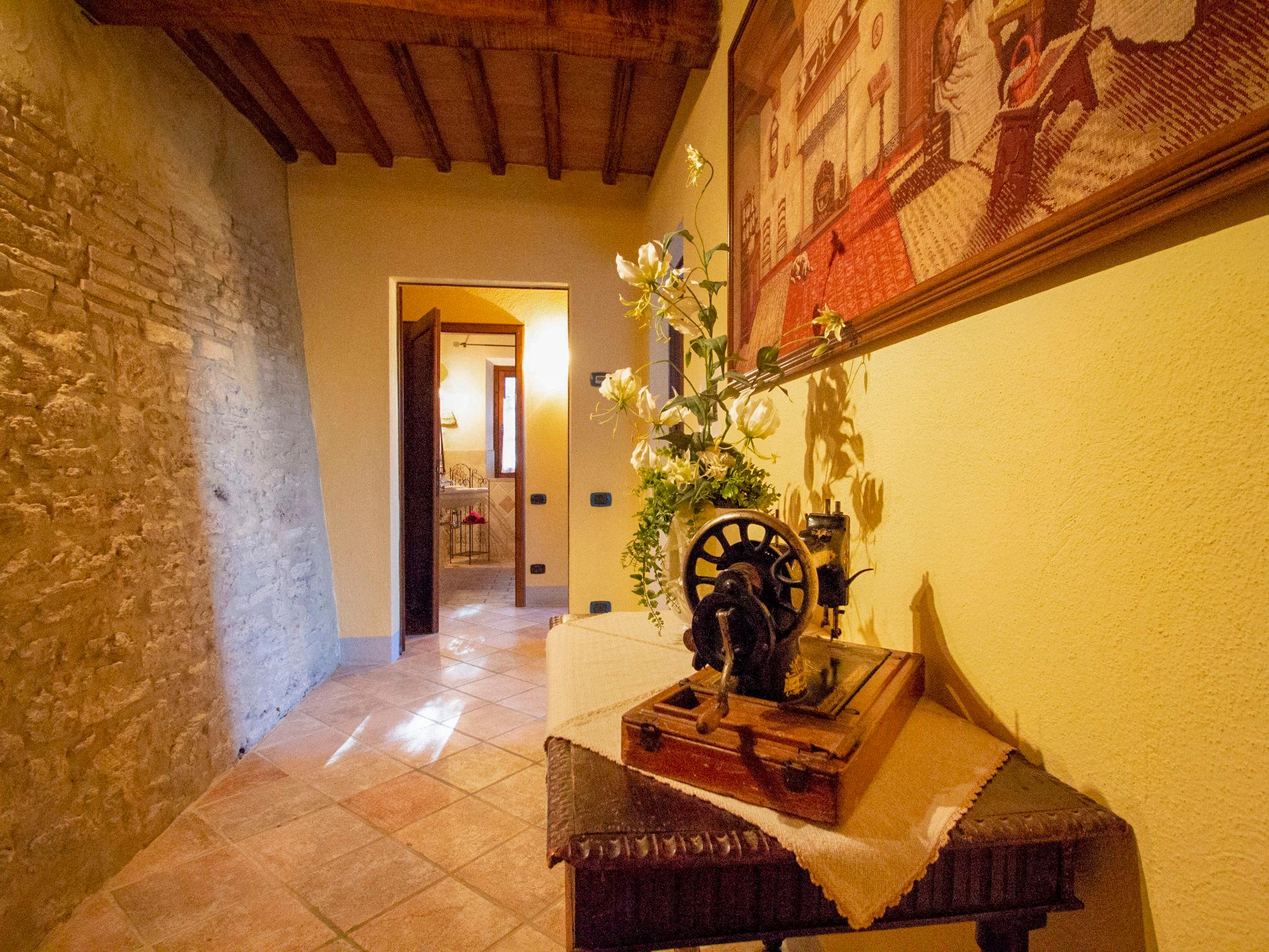 Foto 47 - Casa con 6 camere da letto a Castellina in Chianti con piscina privata e giardino