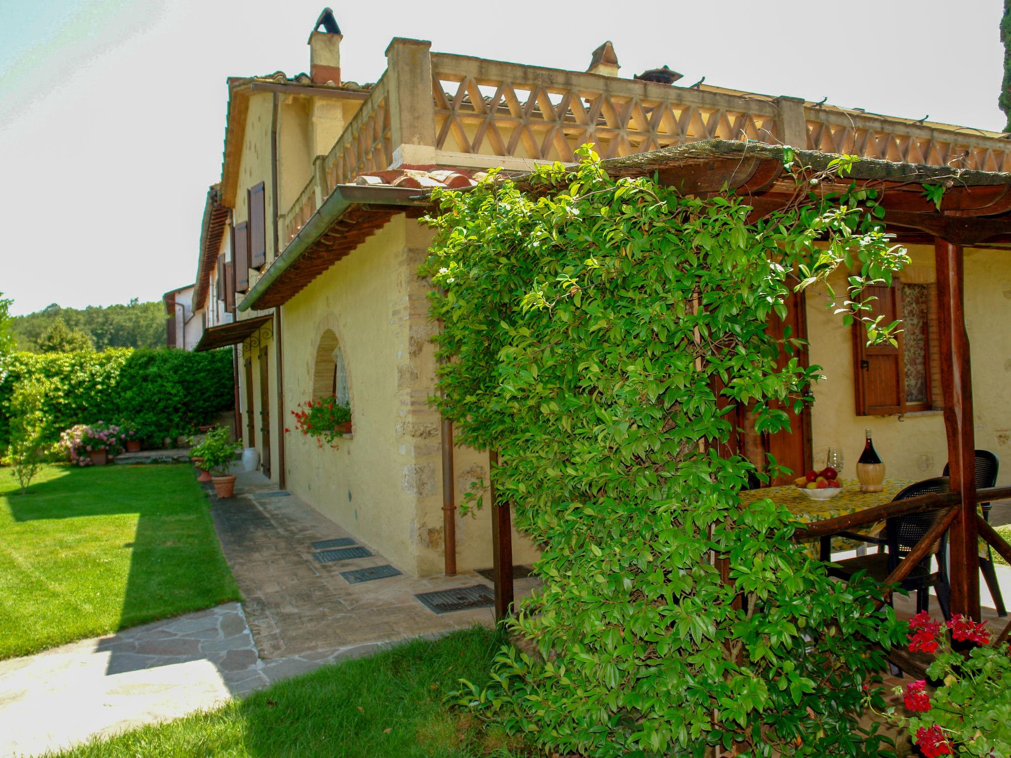 Photo 61 - 6 bedroom House in Castellina in Chianti with private pool and garden