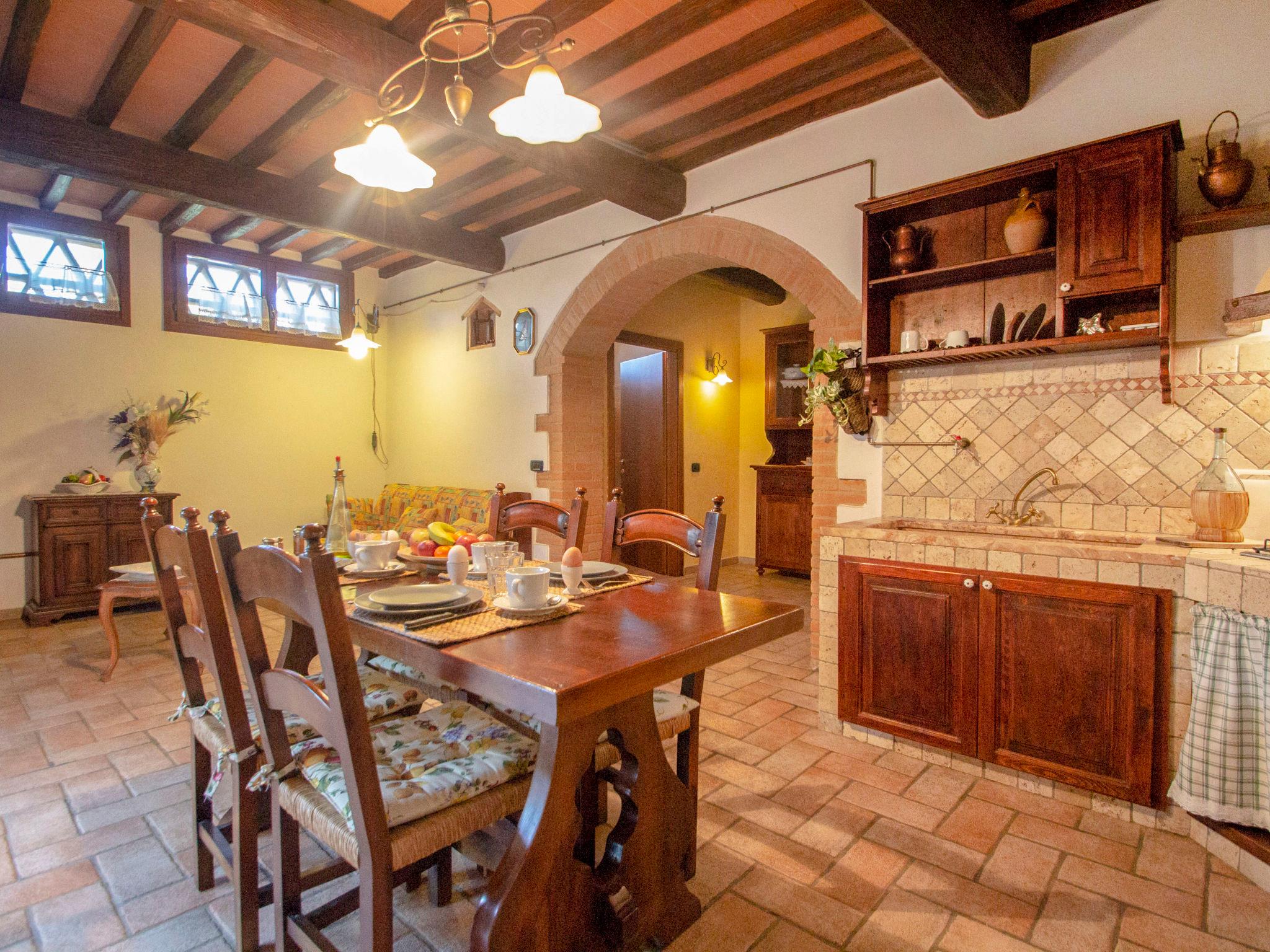 Photo 27 - 6 bedroom House in Castellina in Chianti with private pool and garden