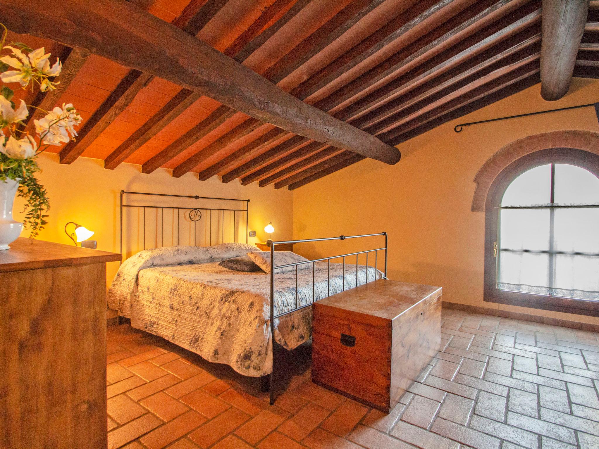 Photo 34 - 6 bedroom House in Castellina in Chianti with private pool and garden