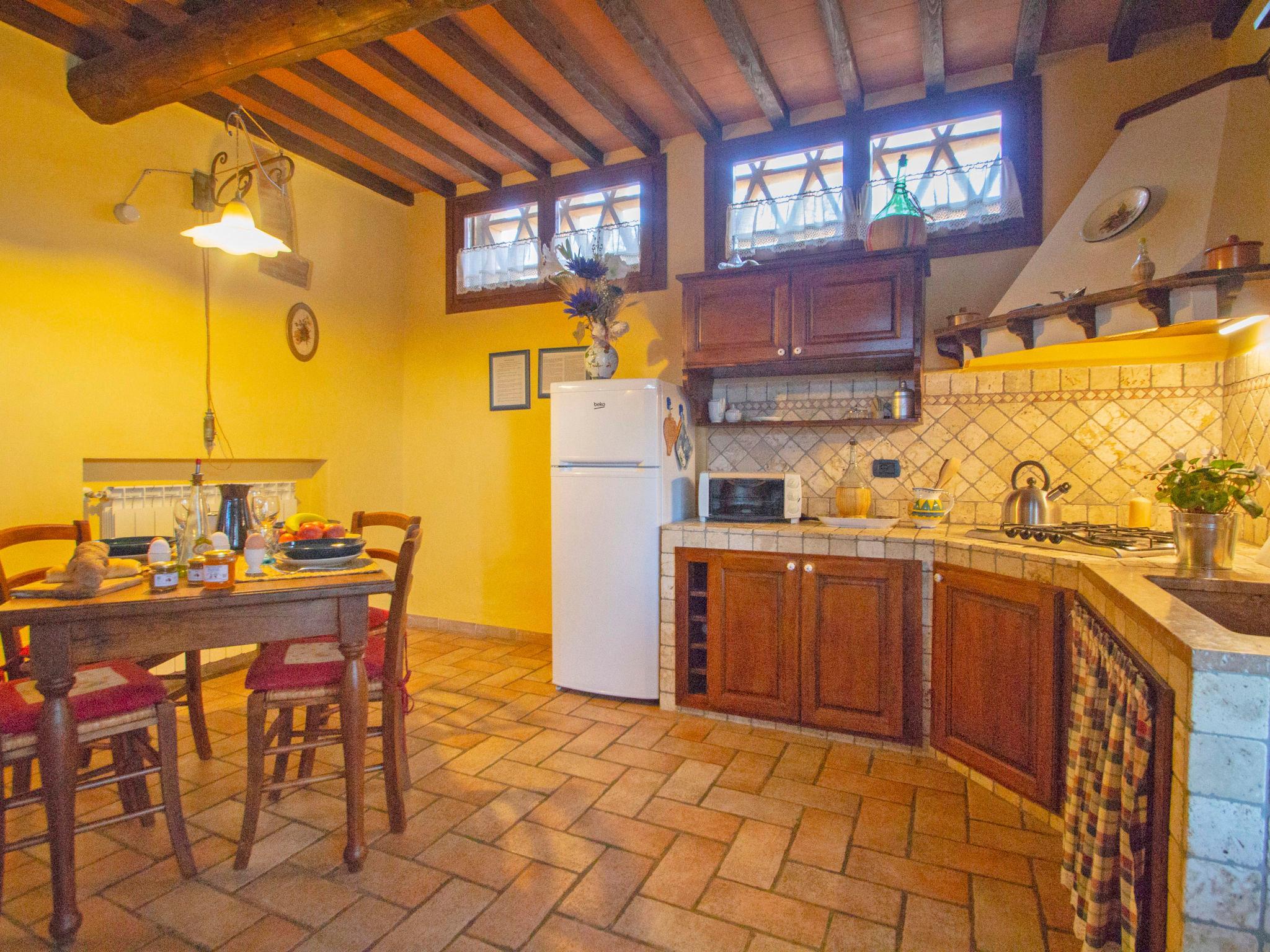 Photo 7 - 6 bedroom House in Castellina in Chianti with private pool and garden