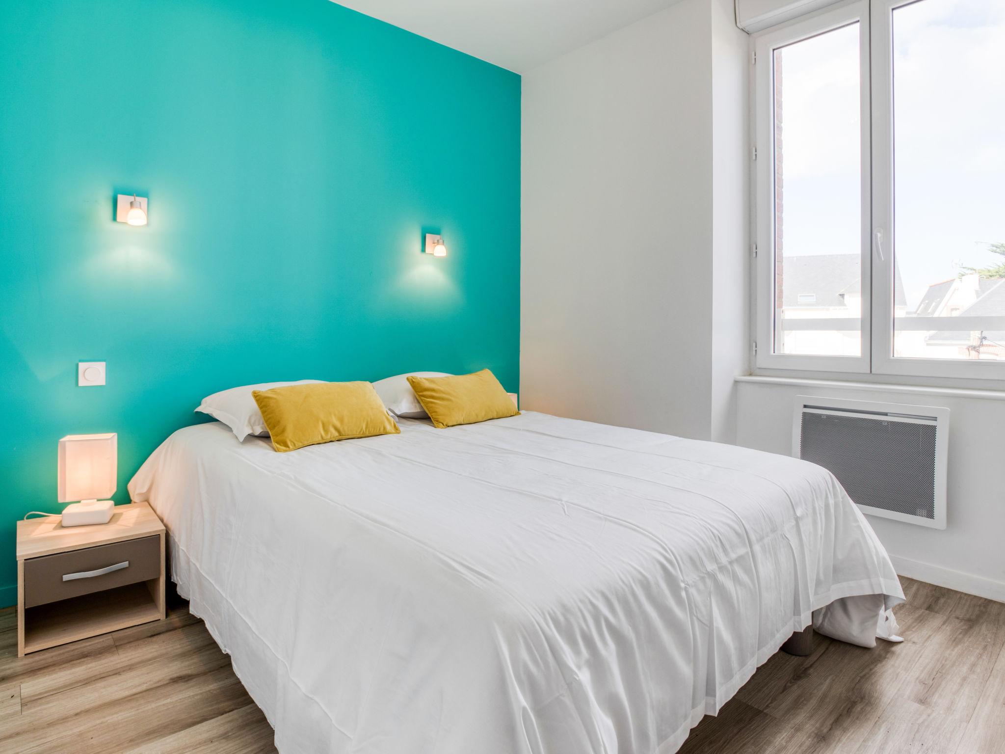 Foto 13 - Appartamento con 2 camere da letto a Quiberon con vista mare