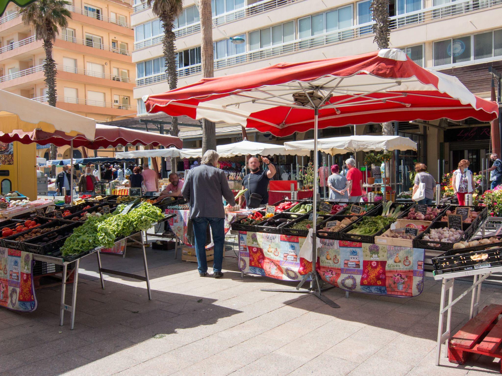 Foto 14 - Appartamento con 1 camera da letto a Canet-en-Roussillon con terrazza