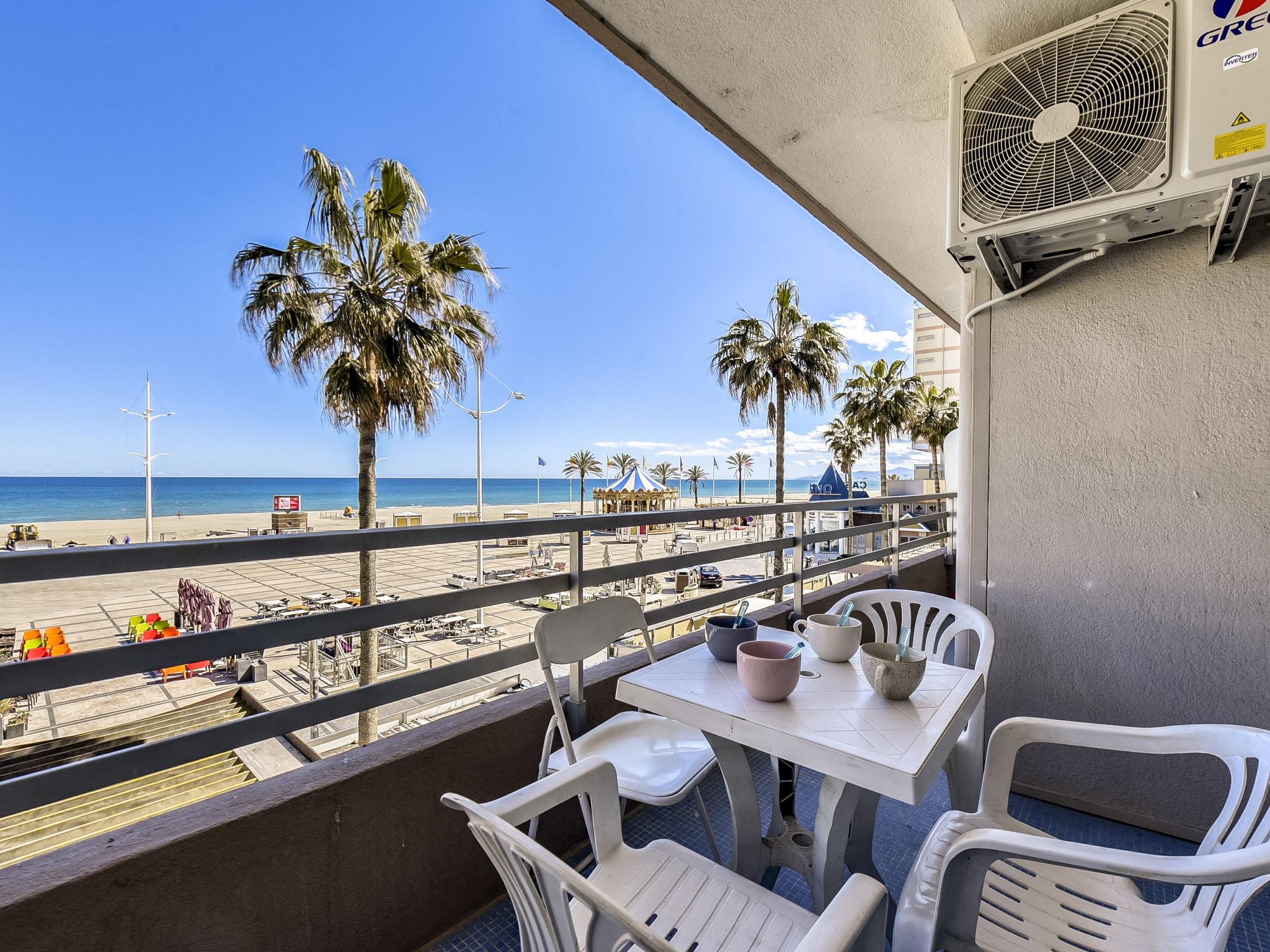 Photo 16 - Appartement de 1 chambre à Canet-en-Roussillon avec terrasse et vues à la mer