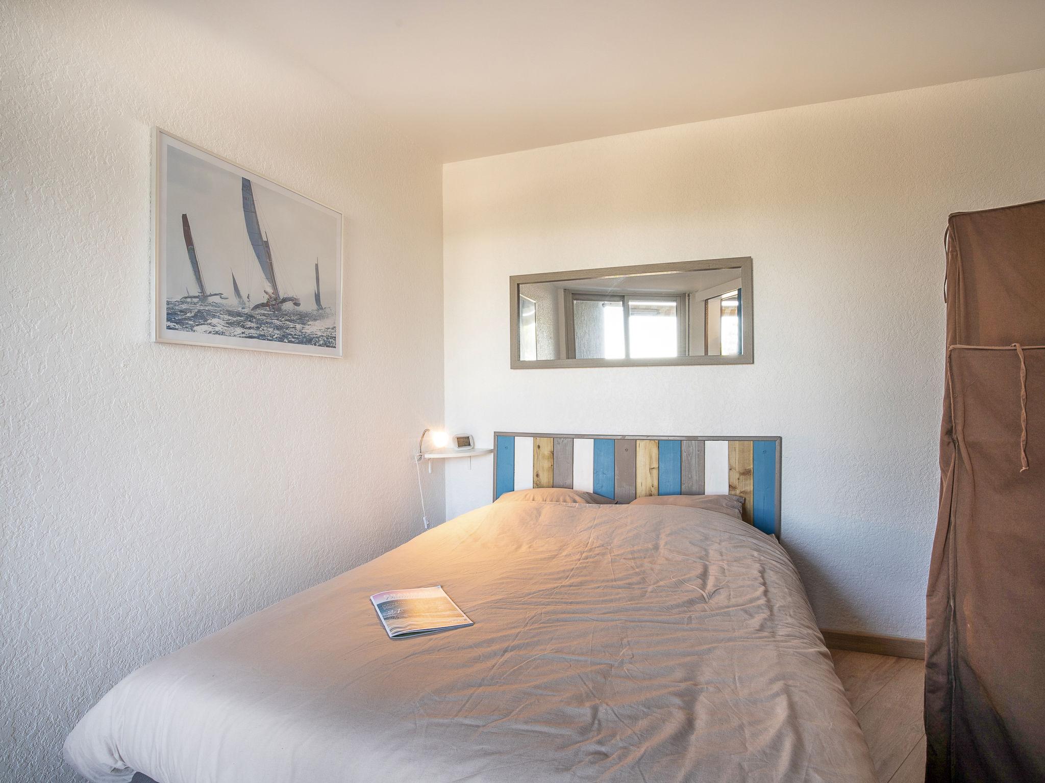 Foto 7 - Appartamento con 1 camera da letto a Le Grau-du-Roi con terrazza e vista mare