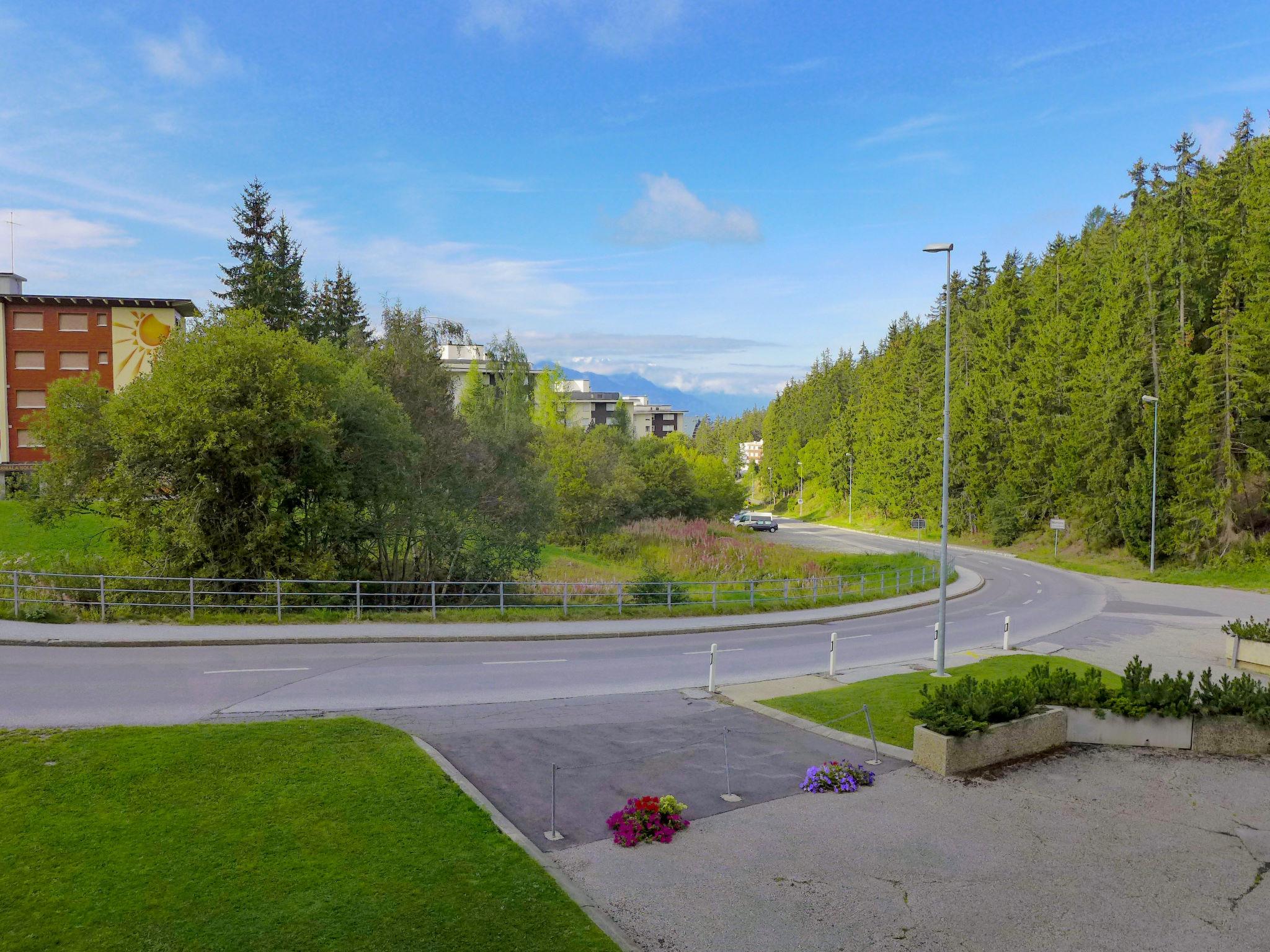 Photo 23 - Appartement de 2 chambres à Crans-Montana avec vues sur la montagne