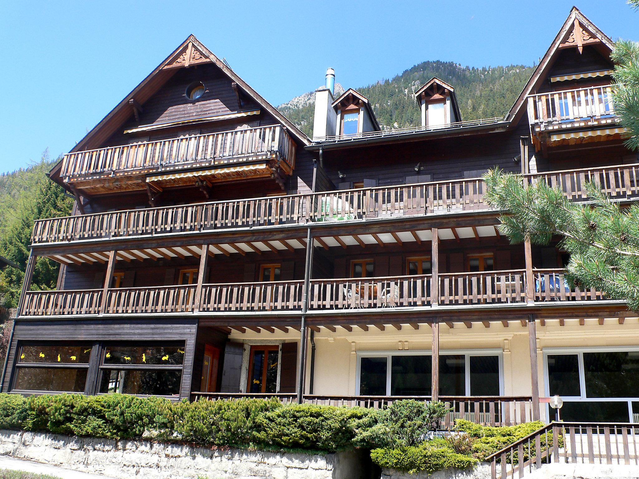 Foto 9 - Appartamento con 2 camere da letto a Orsières con piscina e vista sulle montagne