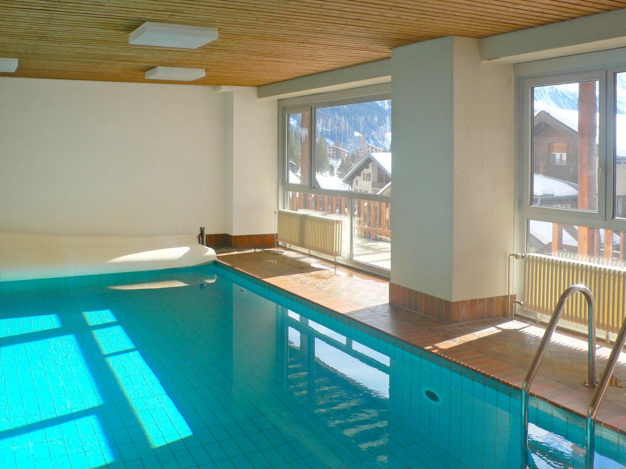 Foto 1 - Appartamento con 2 camere da letto a Orsières con piscina e vista sulle montagne