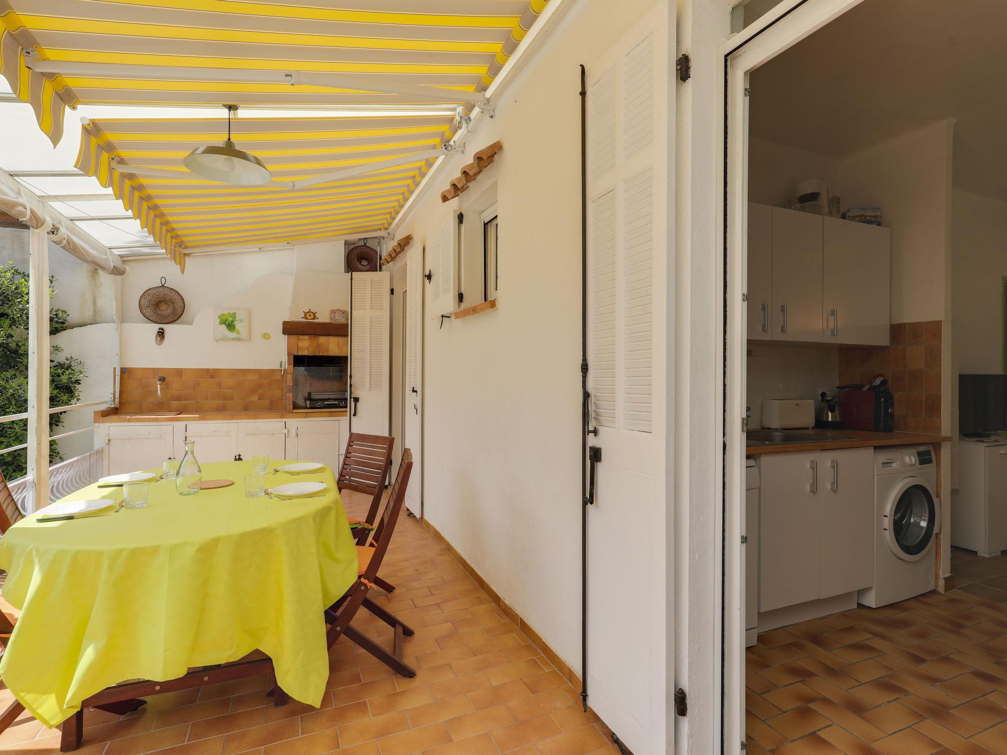 Foto 14 - Casa de 2 quartos em Fréjus com jardim e vistas do mar