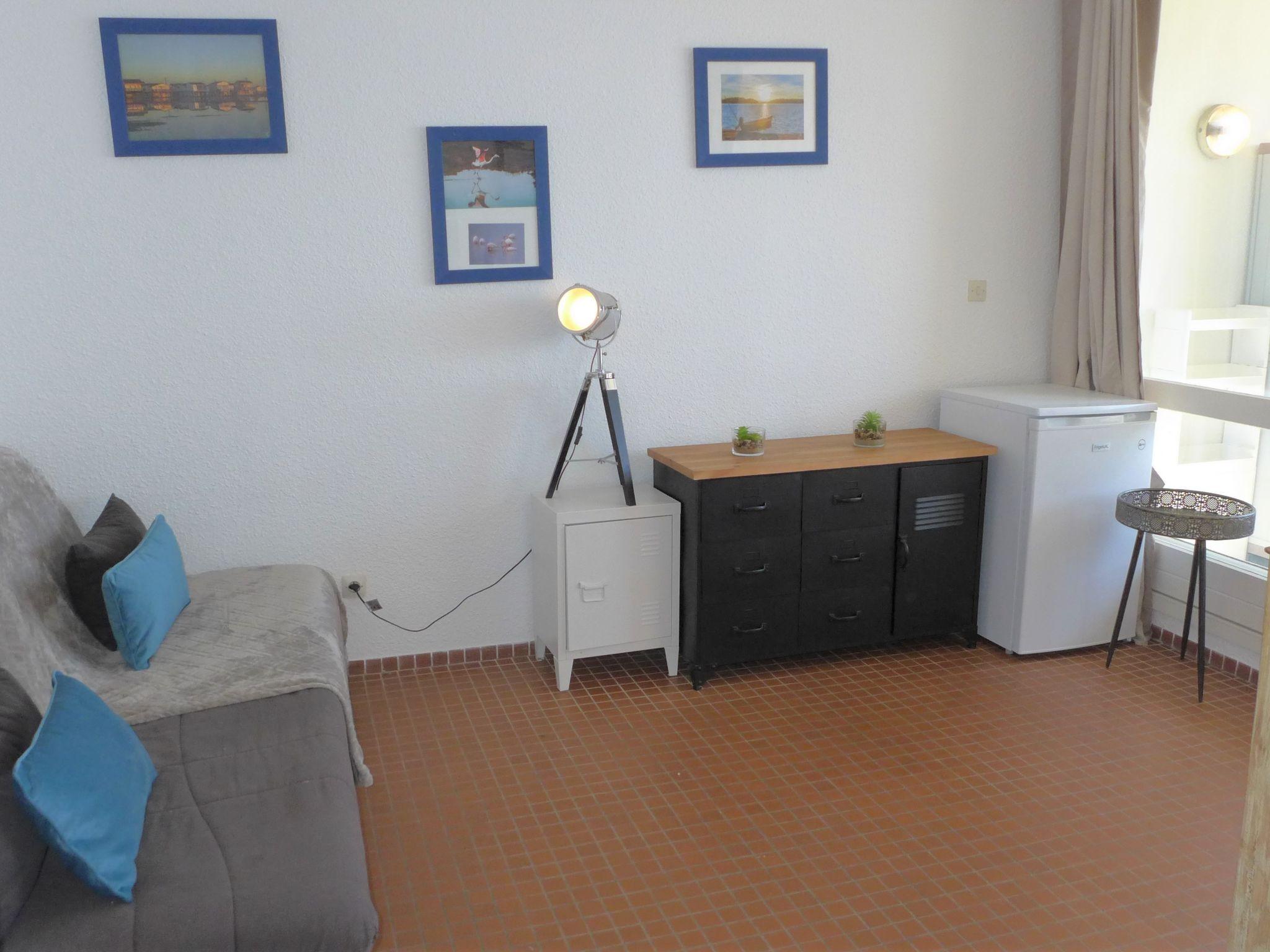 Photo 6 - 1 bedroom Apartment in Gruissan with sea view