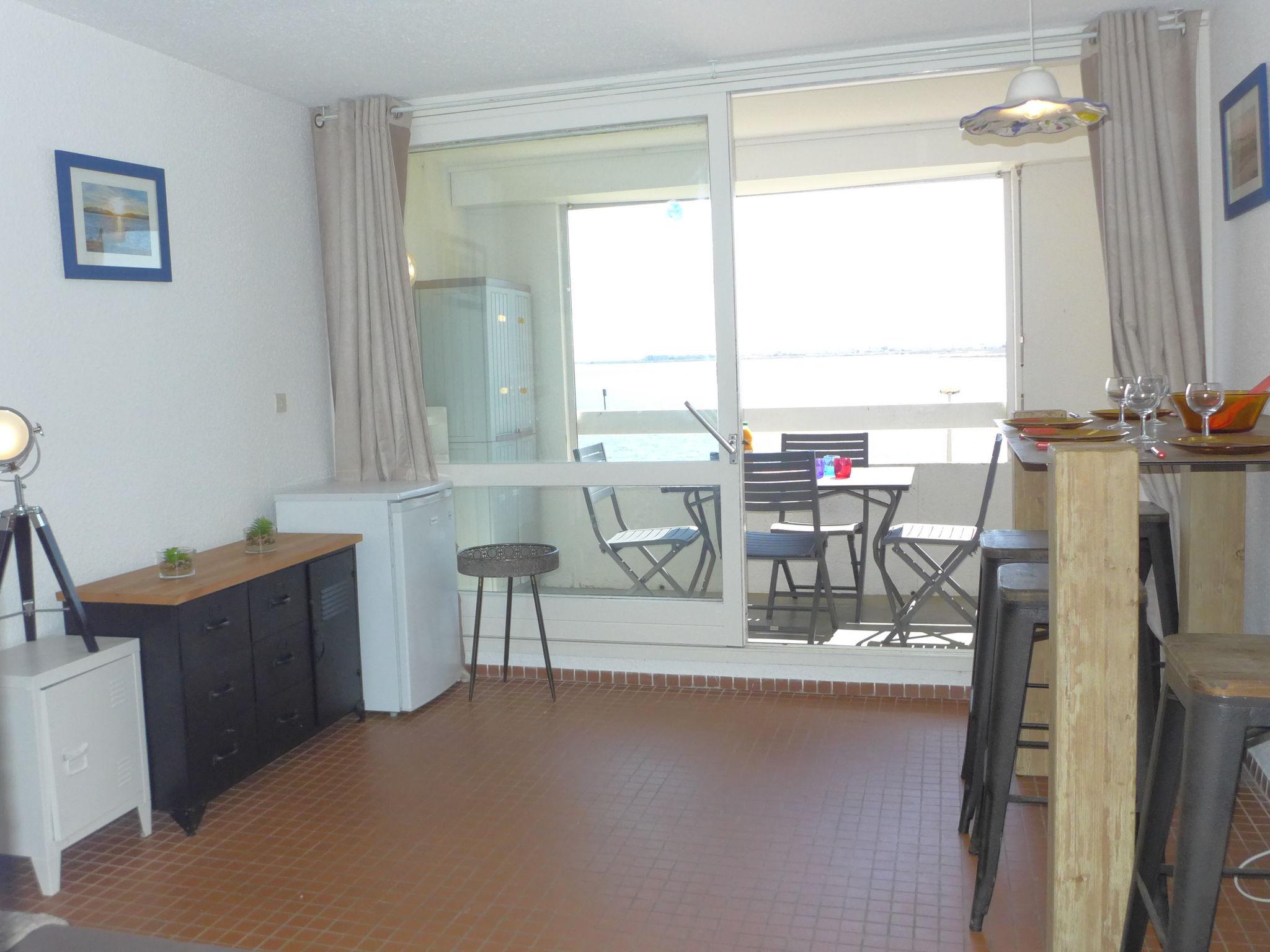 Photo 7 - 1 bedroom Apartment in Gruissan with sea view