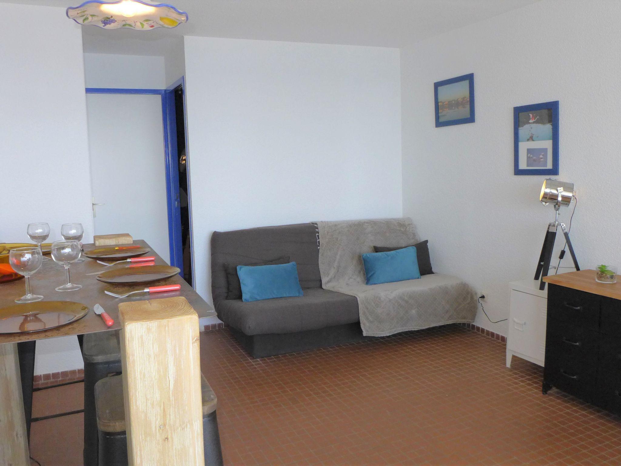 Photo 3 - 1 bedroom Apartment in Gruissan with sea view