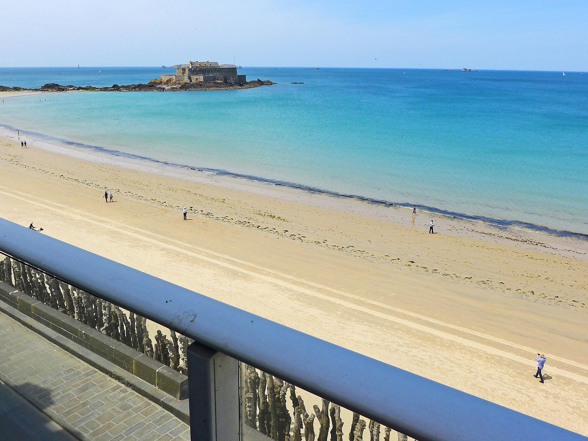 Foto 20 - Apartamento de 3 quartos em Saint-Malo com vistas do mar