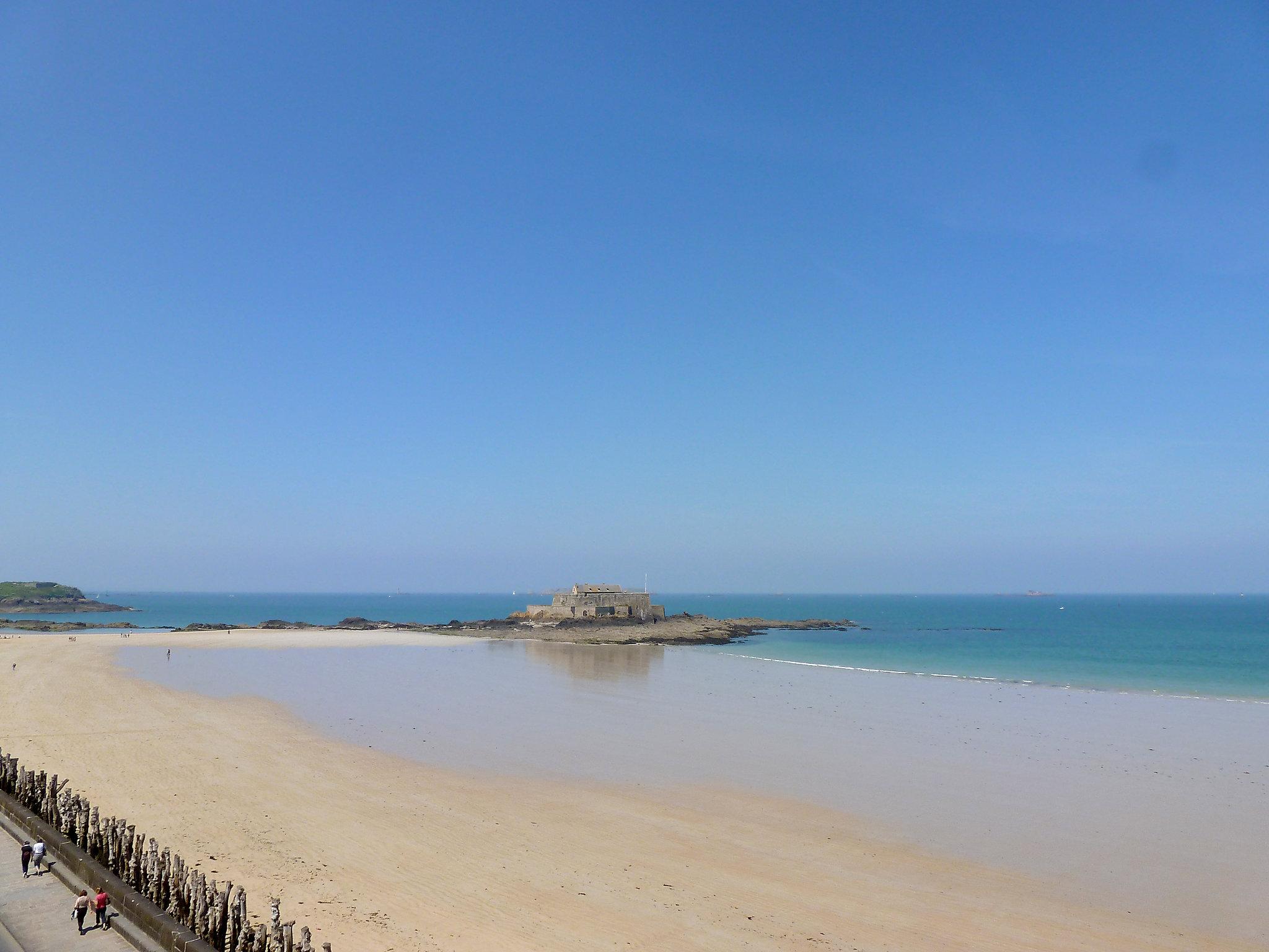 Foto 23 - Apartamento de 3 quartos em Saint-Malo com vistas do mar