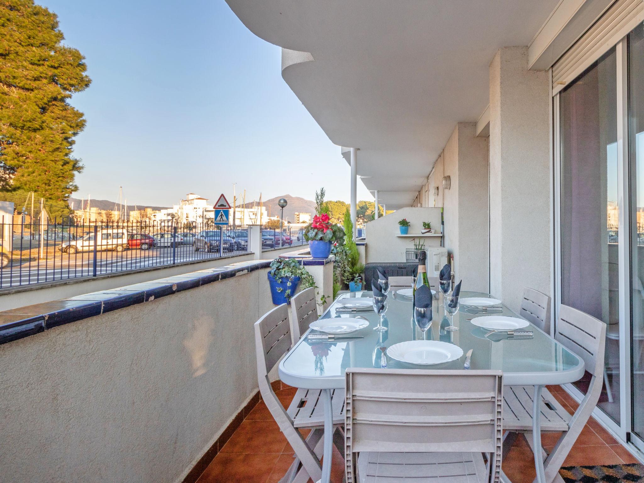 Foto 1 - Apartamento de 3 quartos em Roses com terraço e vistas do mar