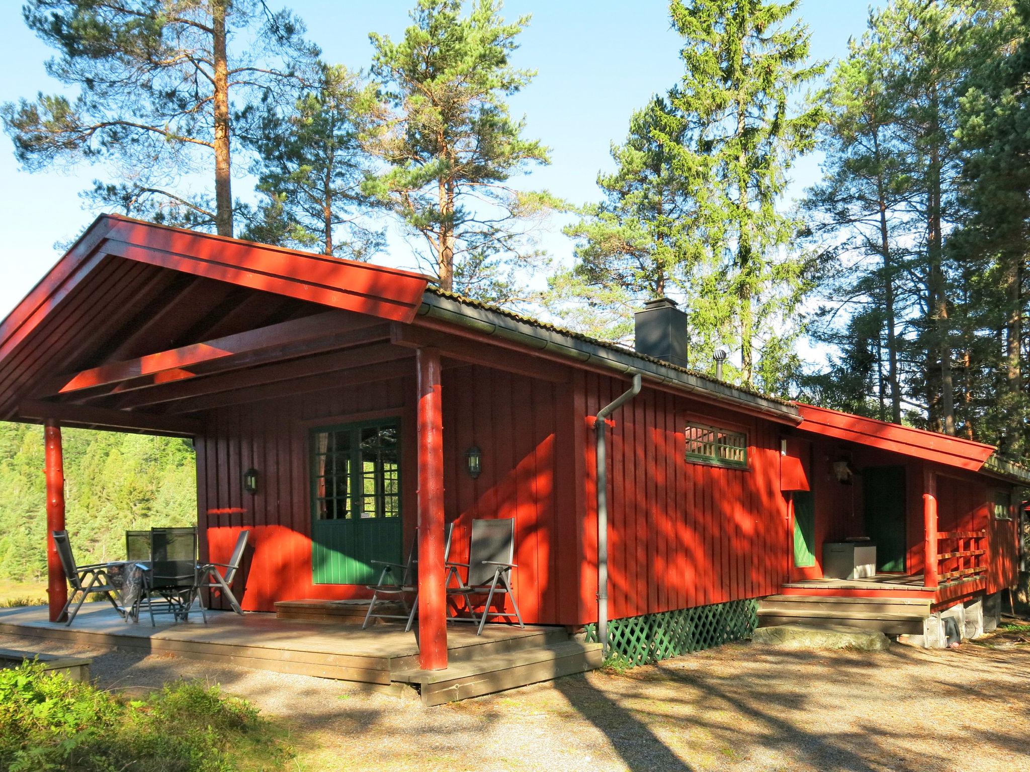 Foto 1 - Casa de 3 quartos em Arendal com jardim e terraço