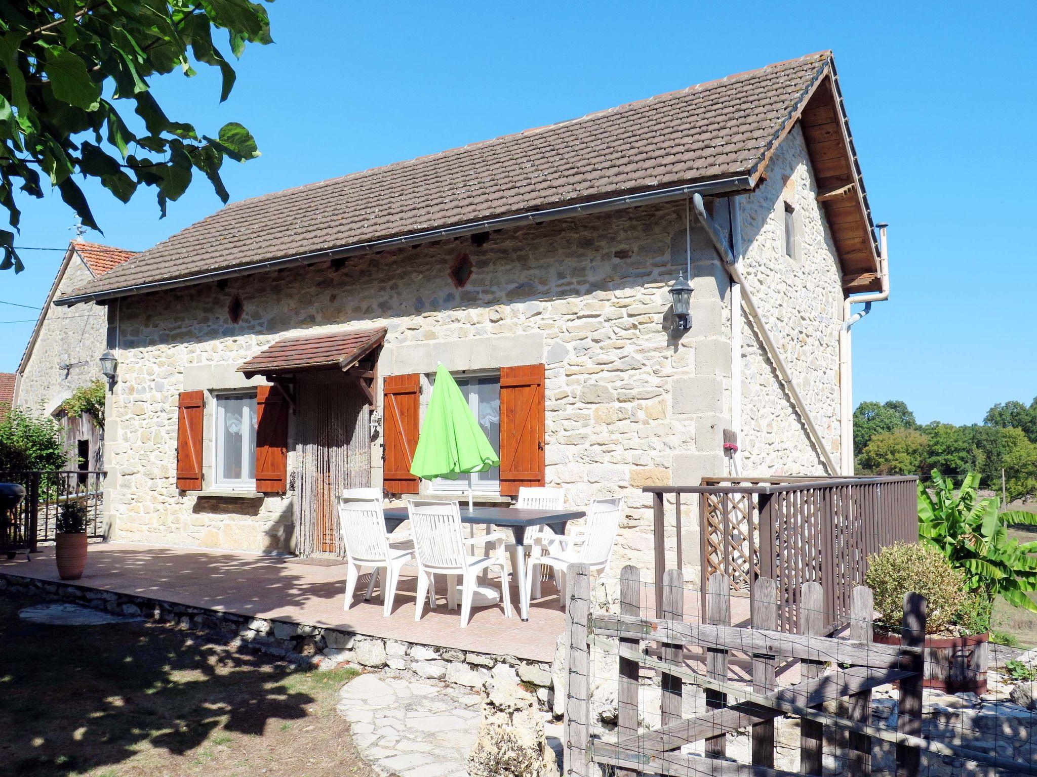 Foto 17 - Casa de 2 quartos em Loubressac com piscina privada e jardim