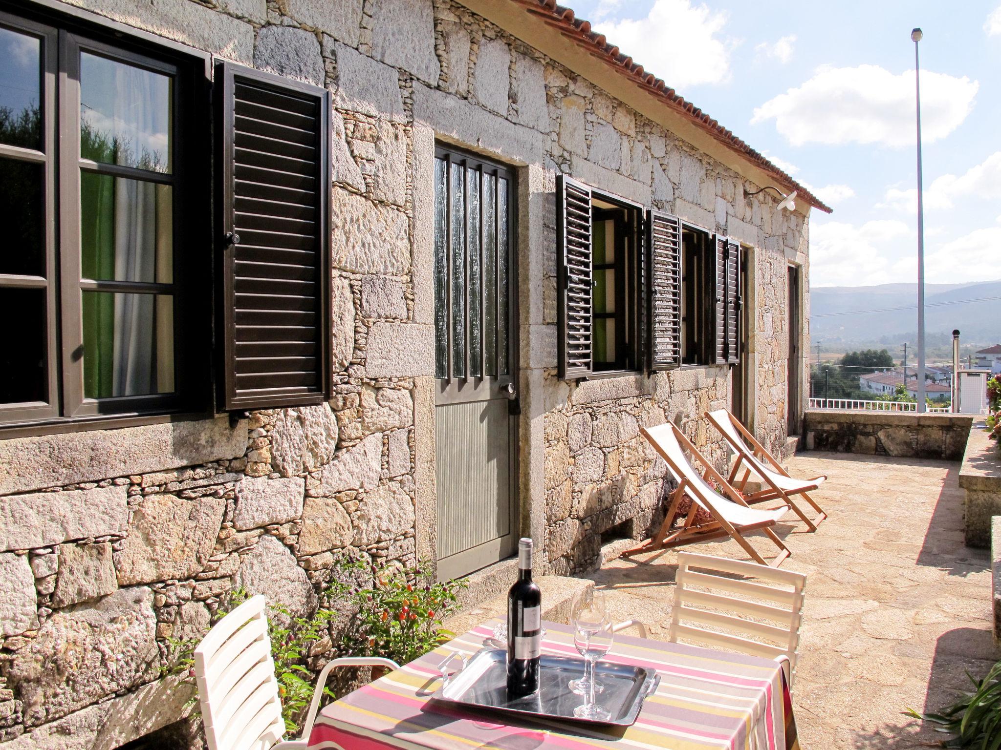 Foto 2 - Casa de 2 quartos em Caminha com terraço