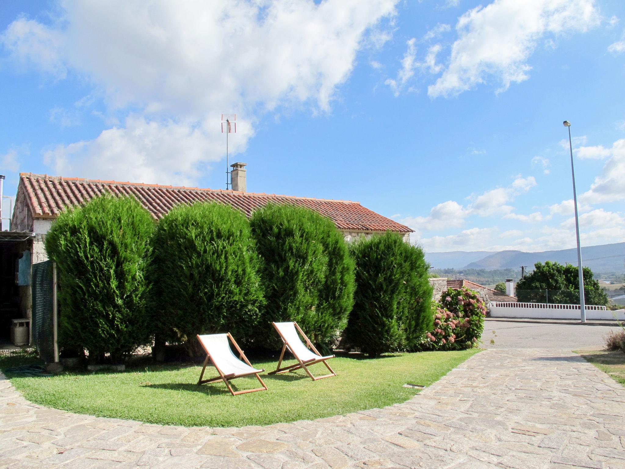 Foto 3 - Casa con 2 camere da letto a Caminha con terrazza