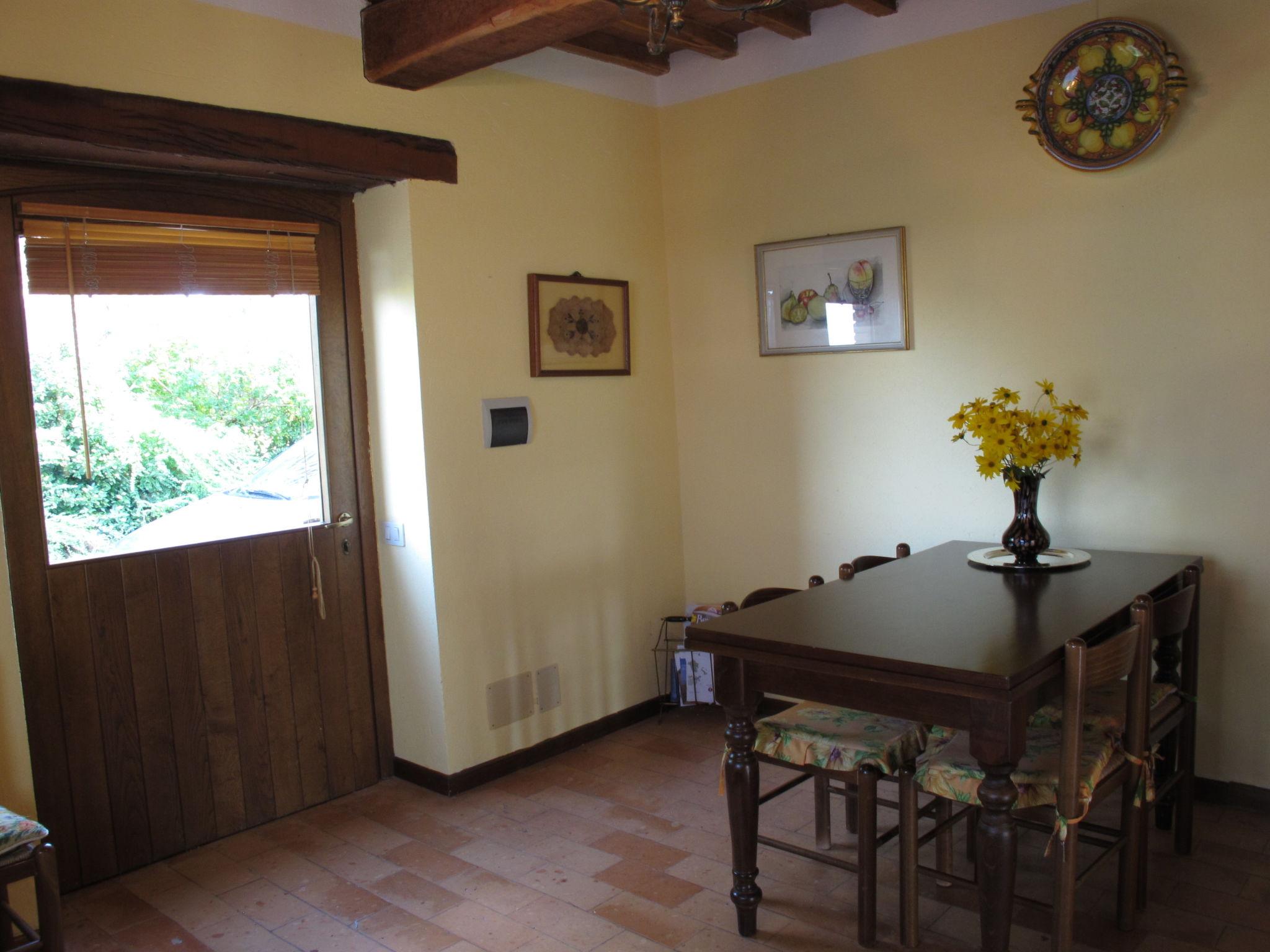 Photo 12 - 2 bedroom Apartment in San Venanzo with swimming pool and garden