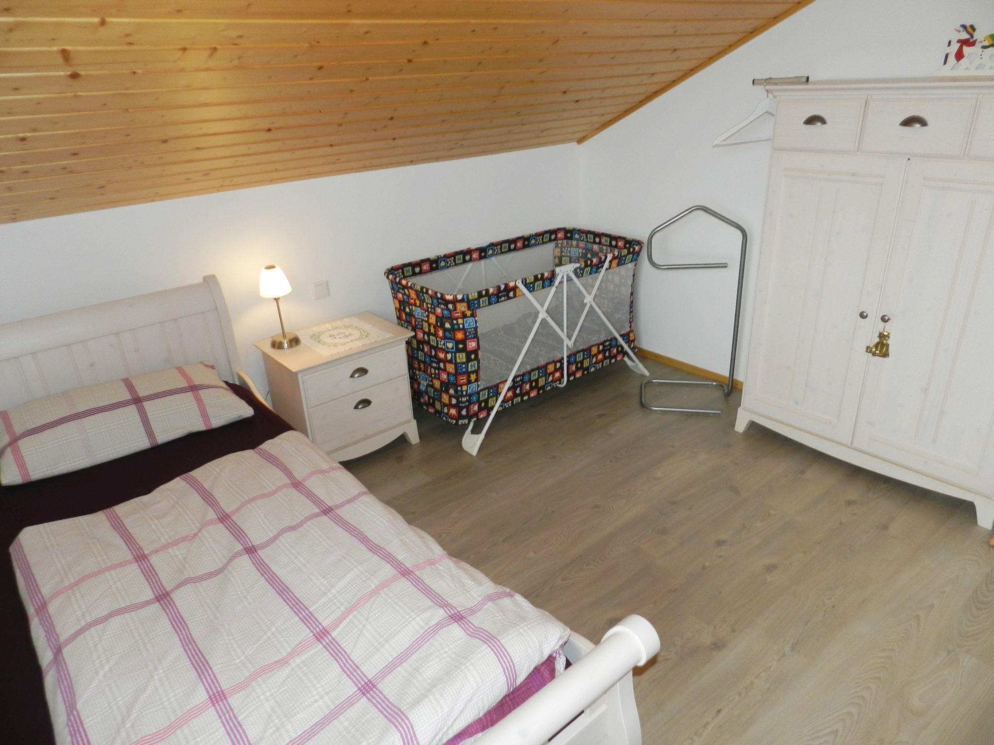 Foto 23 - Appartamento con 4 camere da letto a Zweisimmen