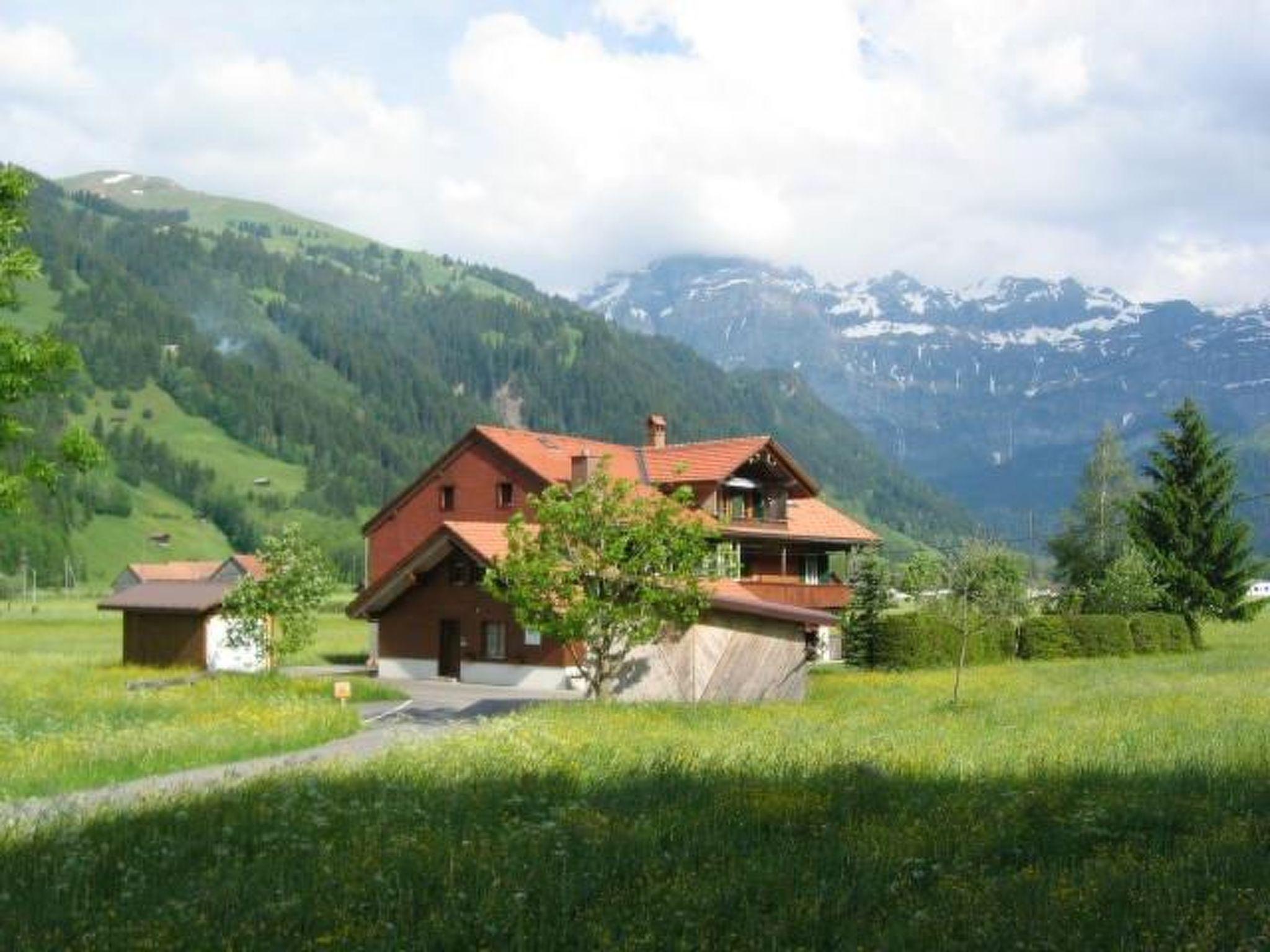 Photo 3 - 2 bedroom Apartment in Lenk with garden