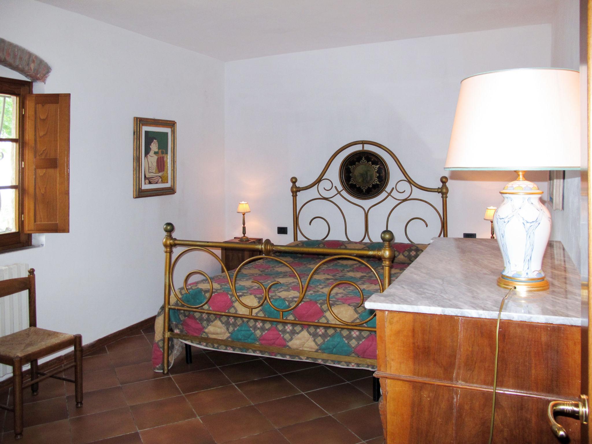 Photo 8 - 4 bedroom House in Greve in Chianti with swimming pool and garden