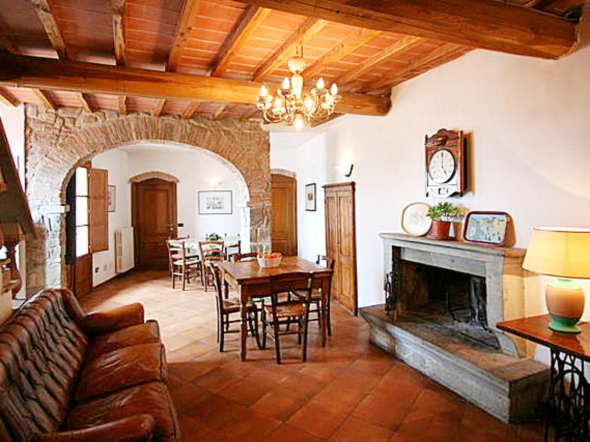 Photo 5 - 4 bedroom House in Greve in Chianti with swimming pool and garden