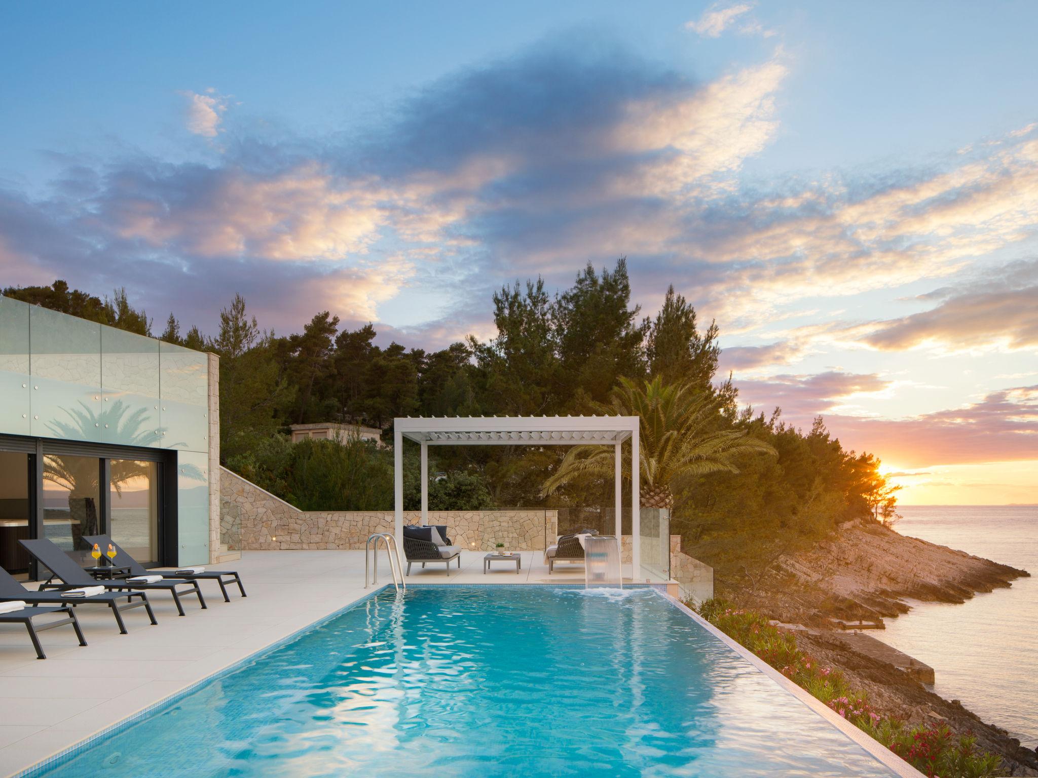 Photo 25 - Maison de 4 chambres à Blato avec piscine privée et vues à la mer