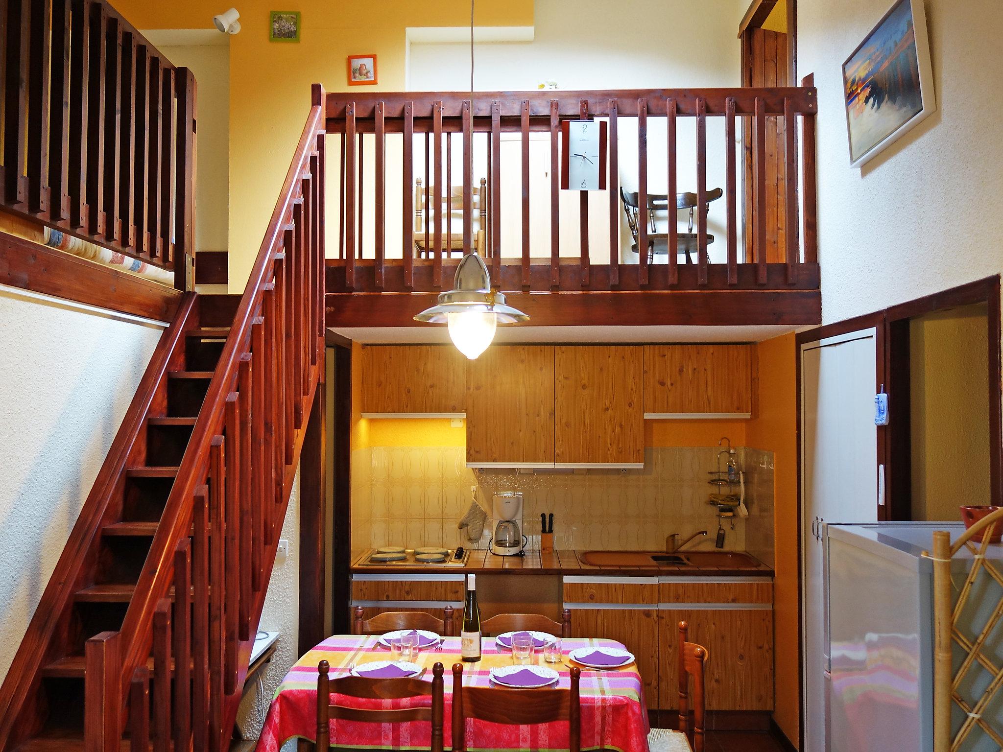 Foto 1 - Appartamento con 2 camere da letto a Vieux-Boucau-les-Bains con vista mare